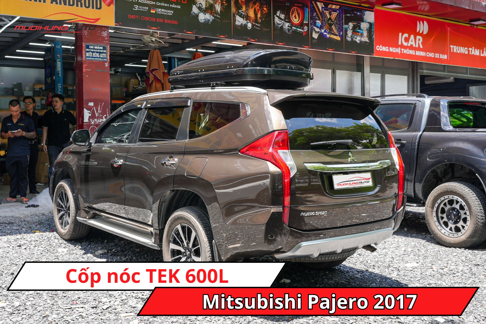 Cốp nóc phi thuyền TEK 600L cho xe Mitsubishi Pajero 2017