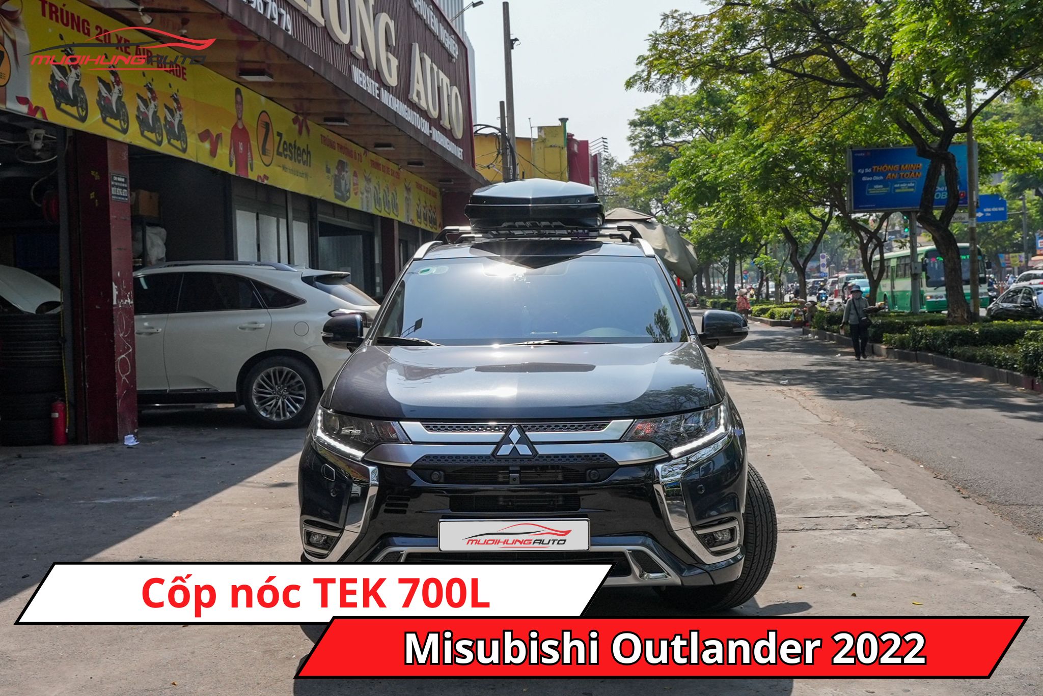 Cốp nóc phi thuyền TEK 700L cho xe Mitsubishi Outlander 2022