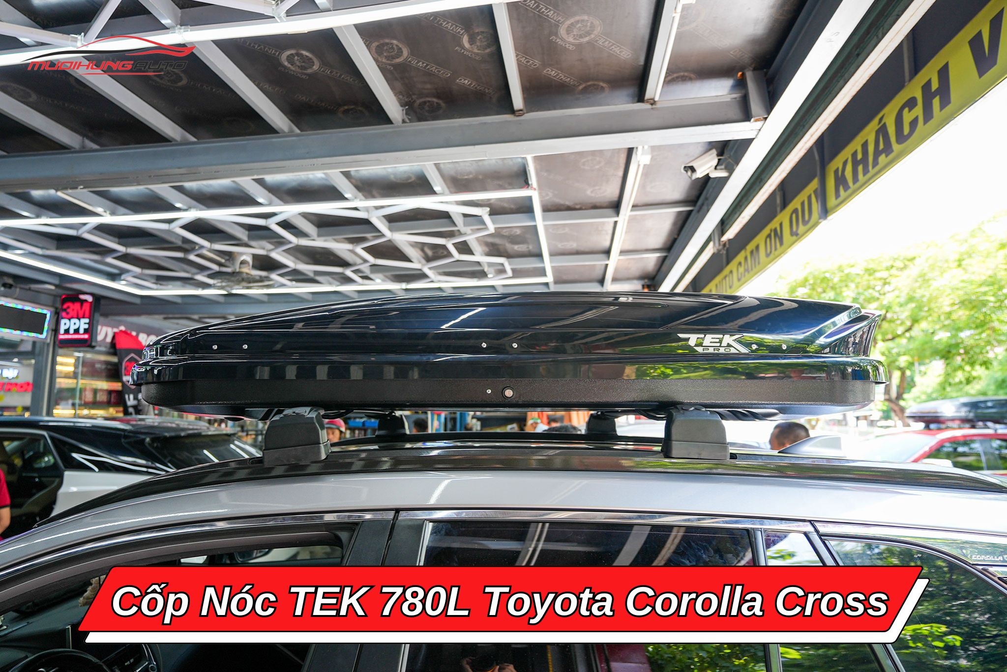Cốp nóc TEK 780l ô tô Toyota Corolla Cross
