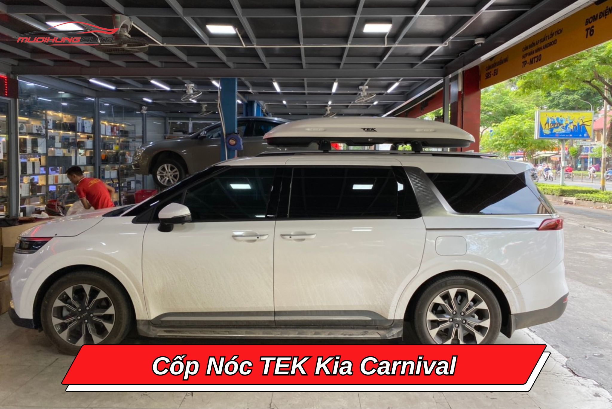 Cốp nóc TEK cho xe Kia Carnival