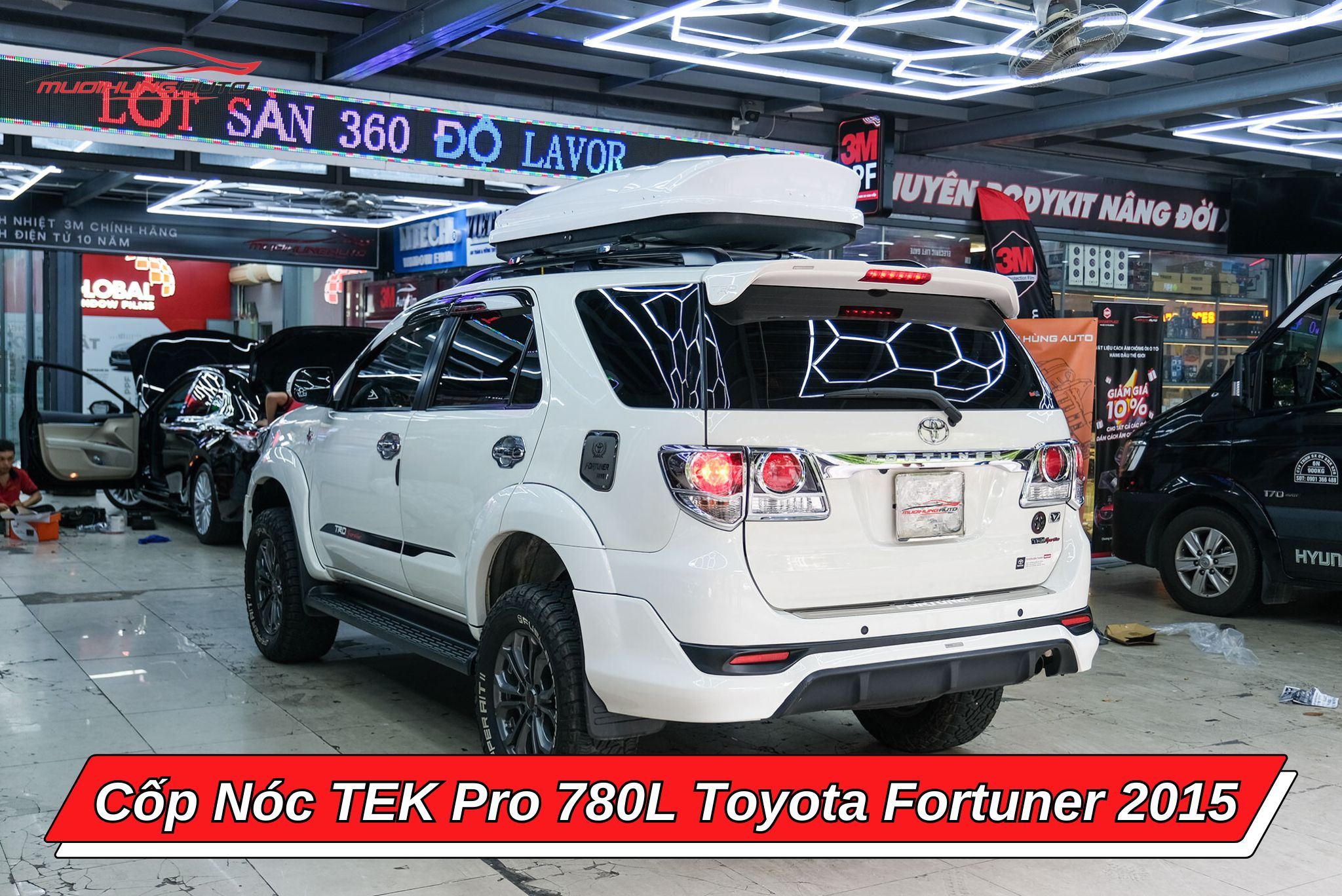 Cốp nóc TEK Pro 780L ô tô Toyota Fortuner 2015