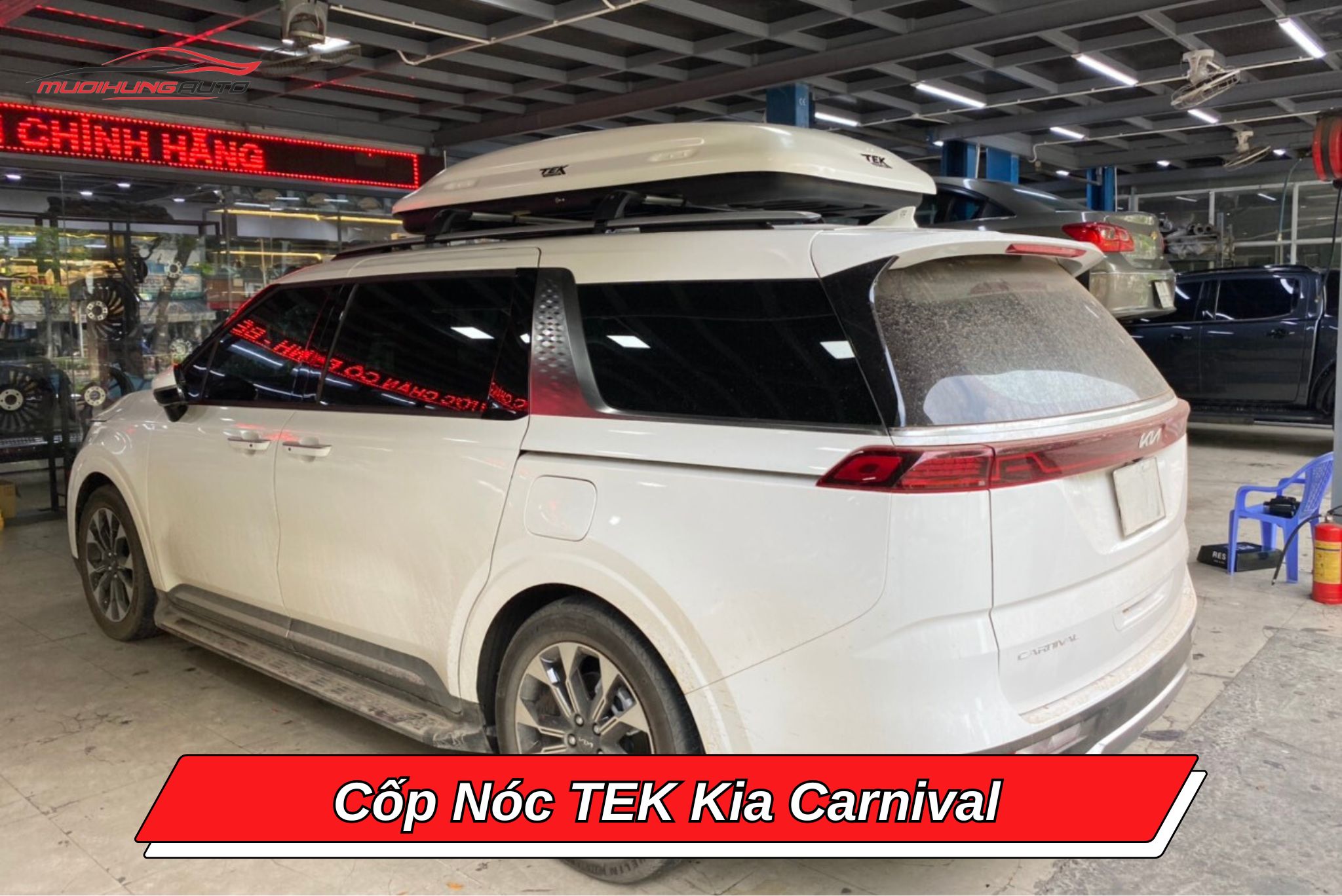 Cốp nóc TEK xe Kia Carnival