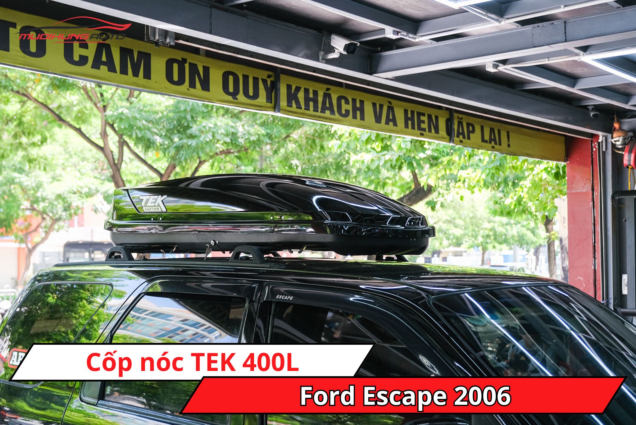 Cốp phi thuyền TEK 400L xe Ford Escape 2006
