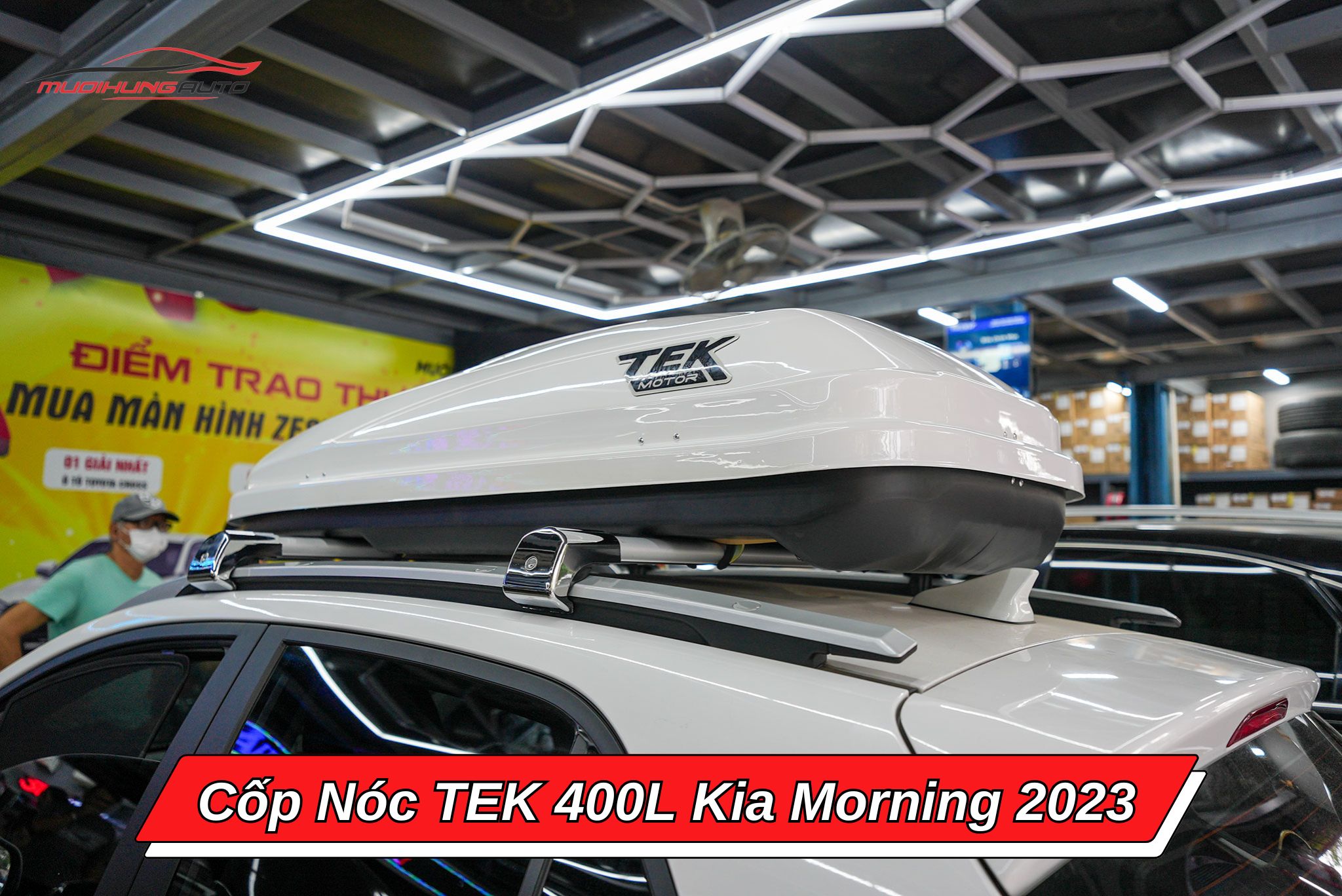 Cốp phi thuyền TEK 400l xe Kia Morning 2023