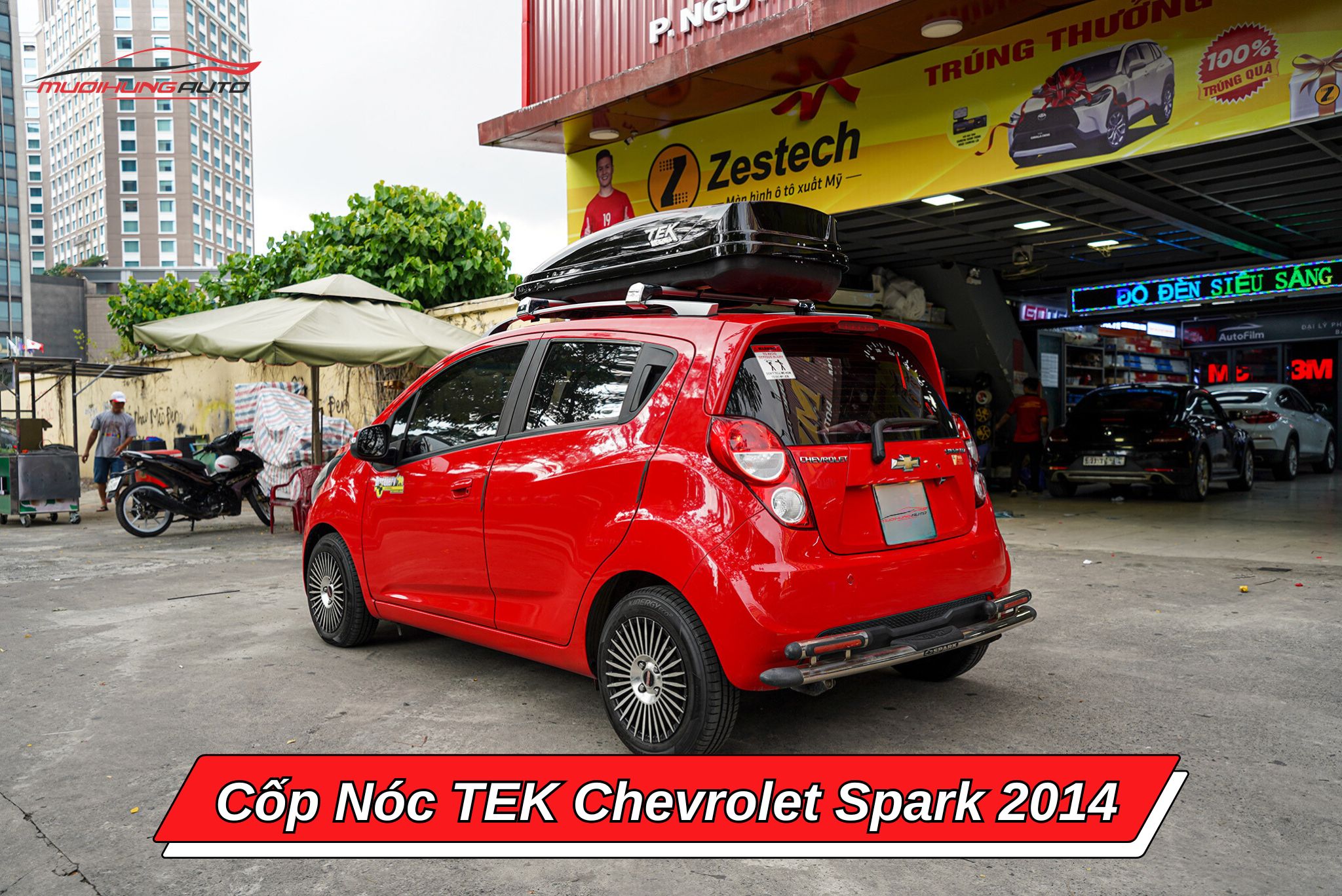 Cốp phi thuyền TEK cho xe Chevrolet Spark 2014