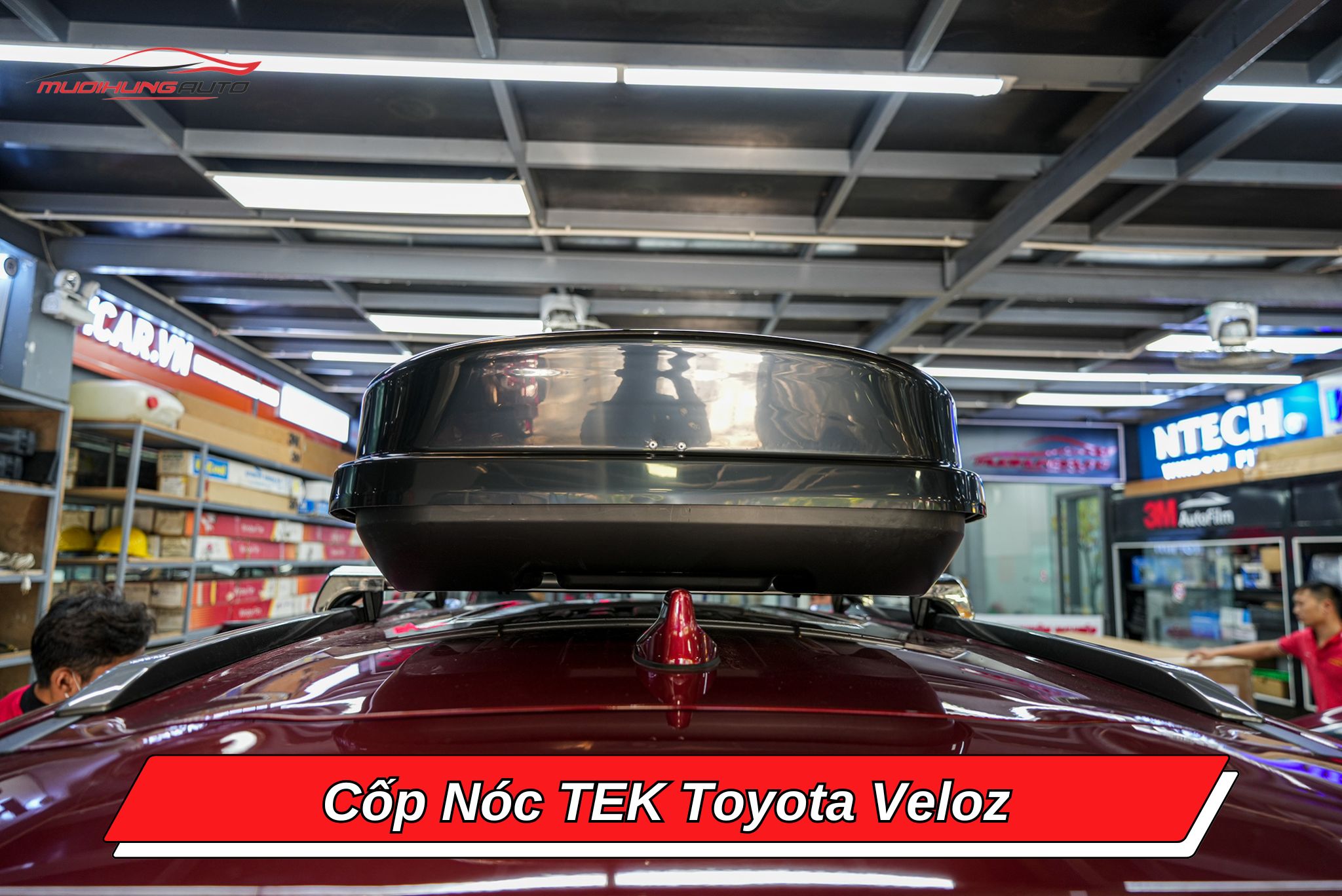 Cốp phi thuyền TEK cho xe Toyota Veloz
