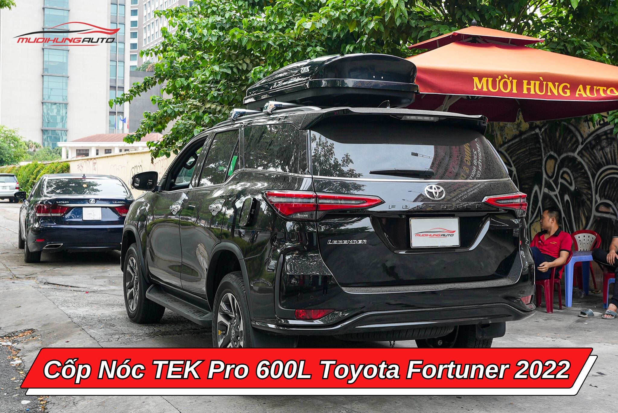 Cốp phi thuyền TEK Pro 600L xe Toyota Fortuner 2022