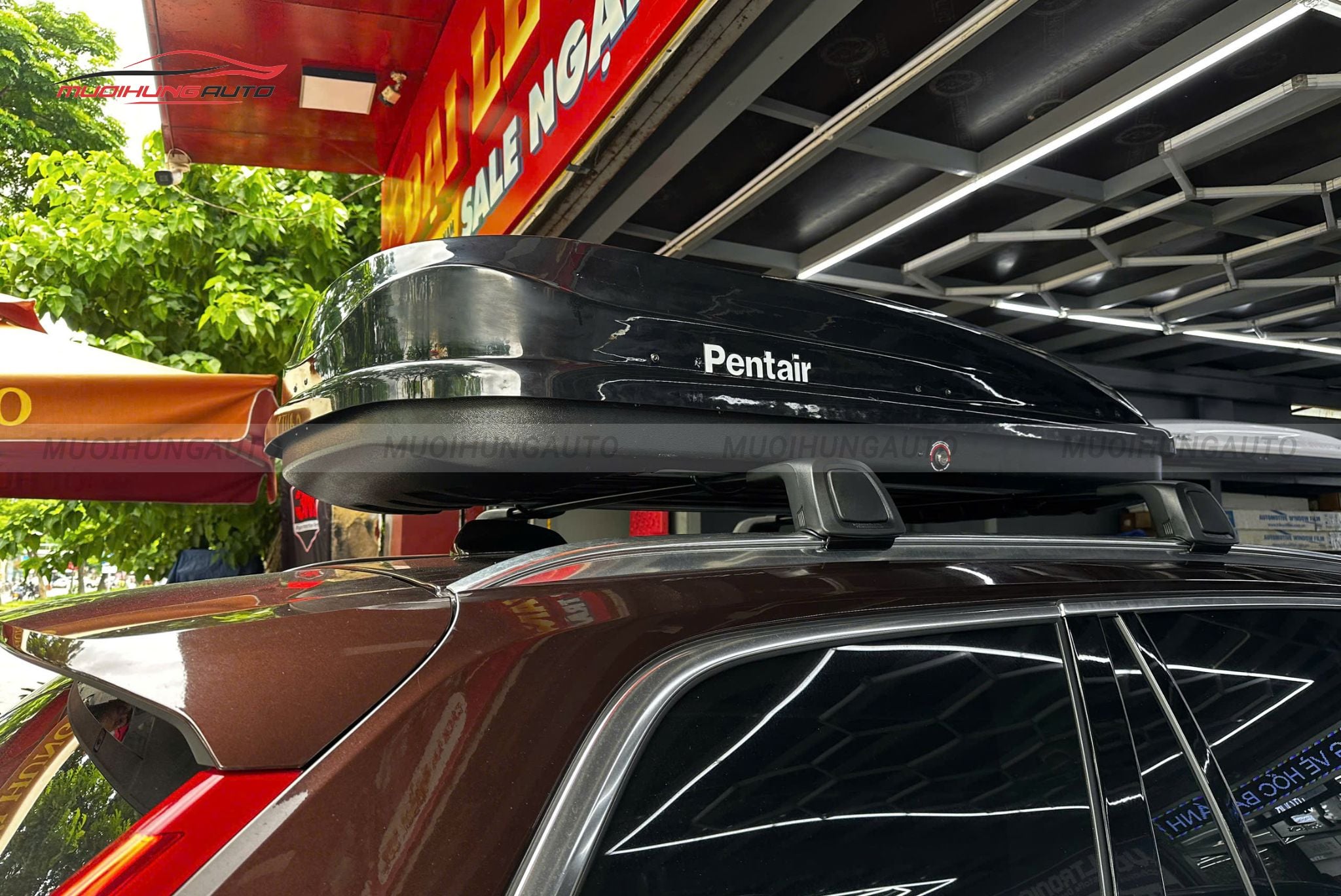 Cốp phi thuyền Volvo XC90 T6