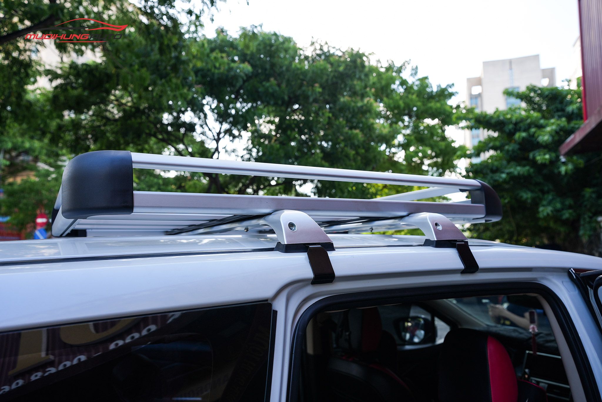 Baga mui vuông Yaki 127cm CP-307 cho xe Mitsubishi Xpander 2021