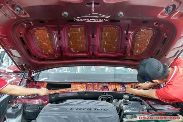 DÁN CÁCH ÂM XE HƠI – TUYỆT CHIÊU CHỐNG ỒN TỐI ƯU NHẤT HIỆN NAY