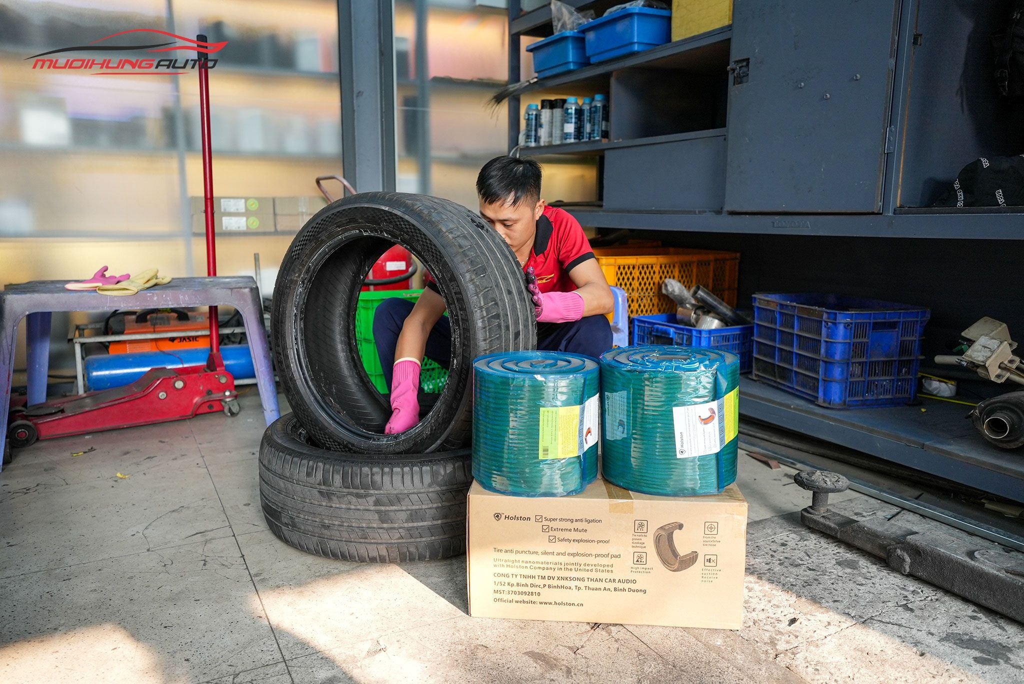 Dán mút tiêu âm lốp ô tô size 235