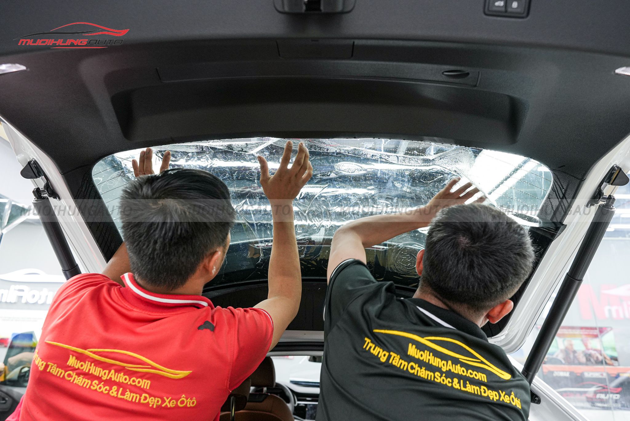 Dán phim cách nhiệt 3M chính hãng cho xe Audi Q8