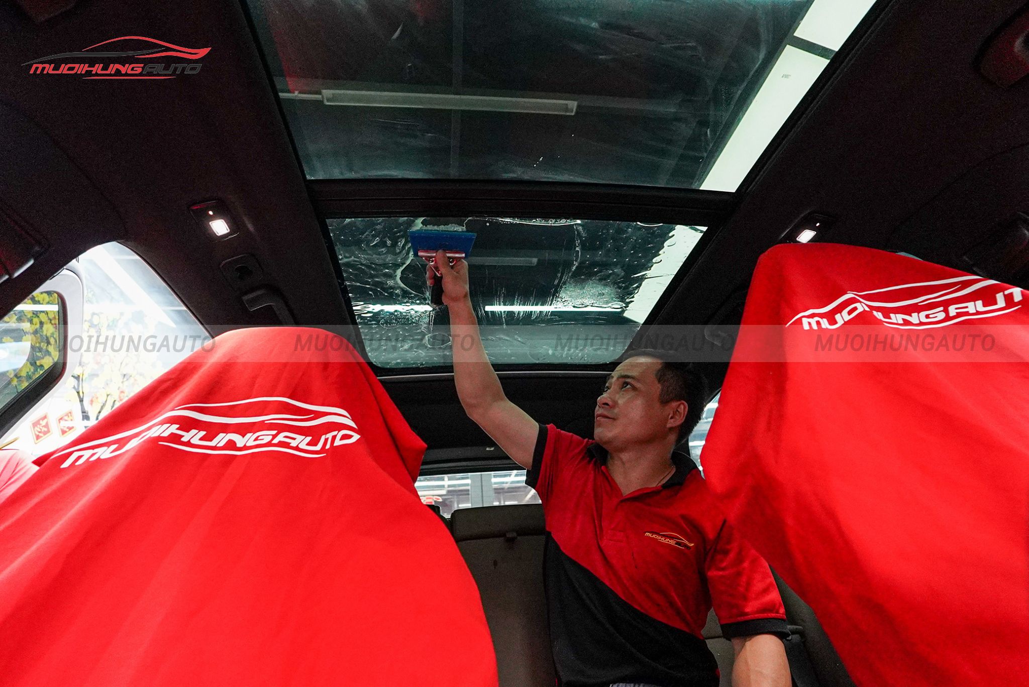 Dán phim cách nhiệt 3M chính hãng cho xe Volvo XC60 2022