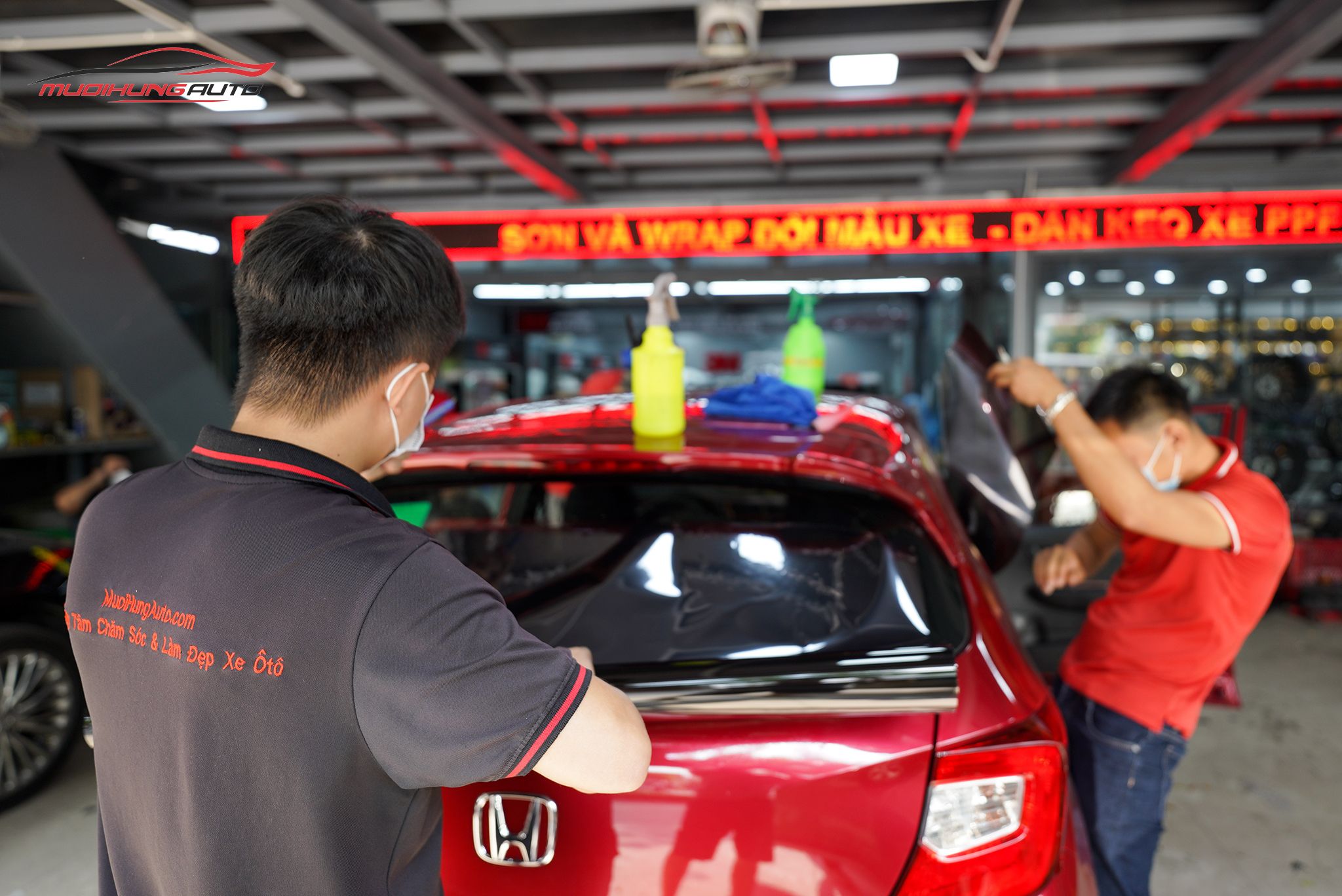 Dán phim cách nhiệt 3M cho Honda Brio