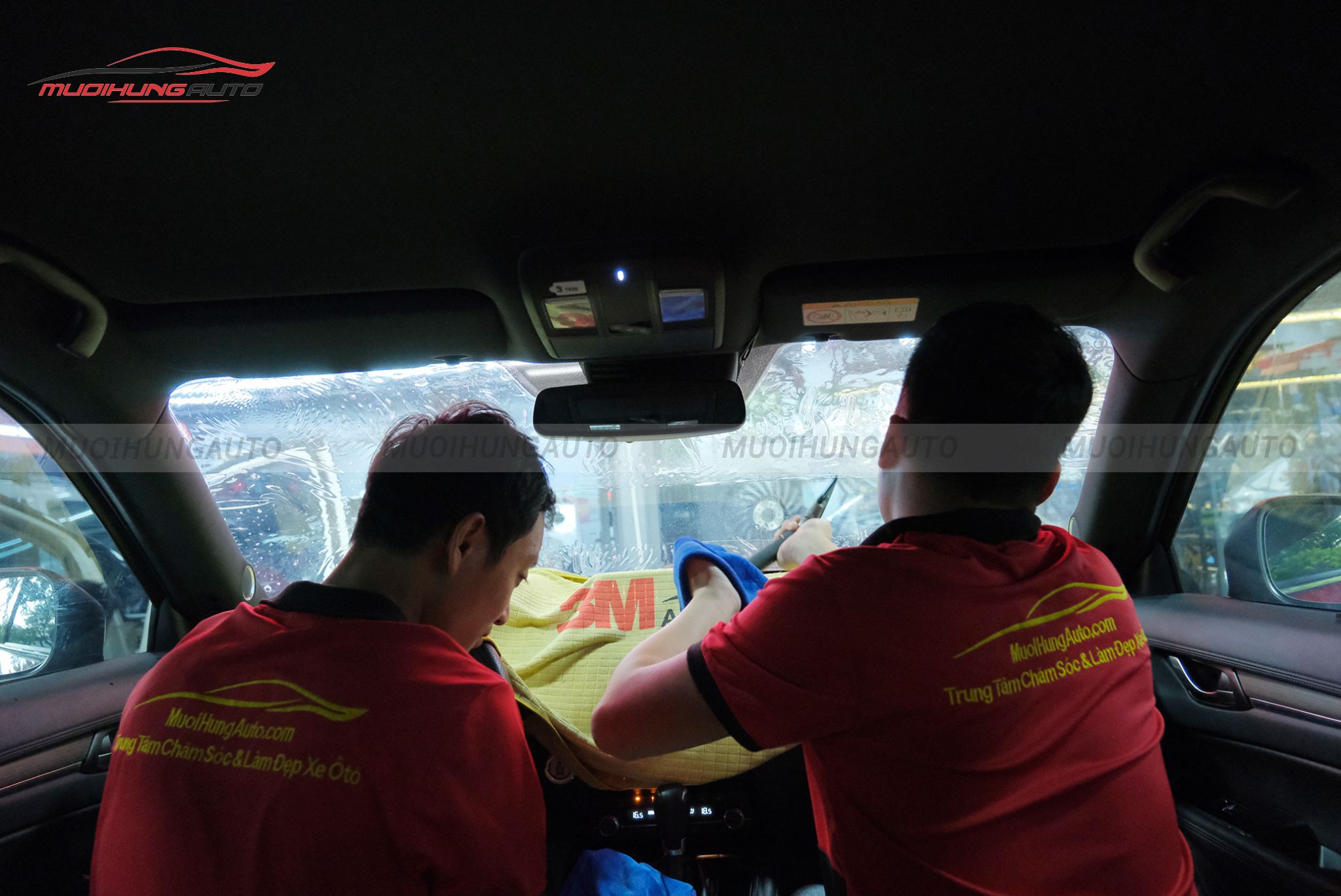 Dán phim cách nhiệt 3M cho Mazda CX8