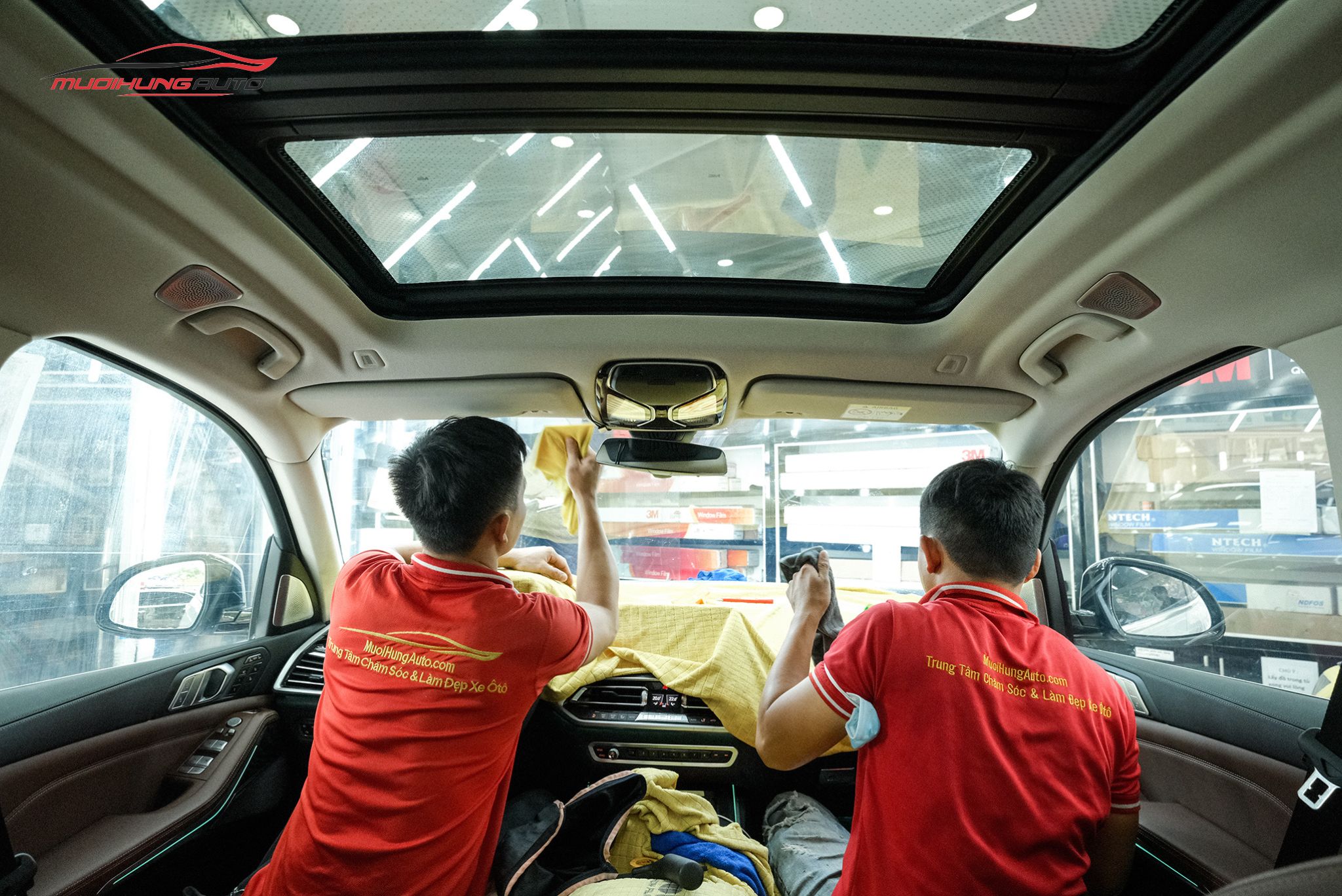 Dán phim cách nhiệt 3M cho ô tô BMW X7 2020