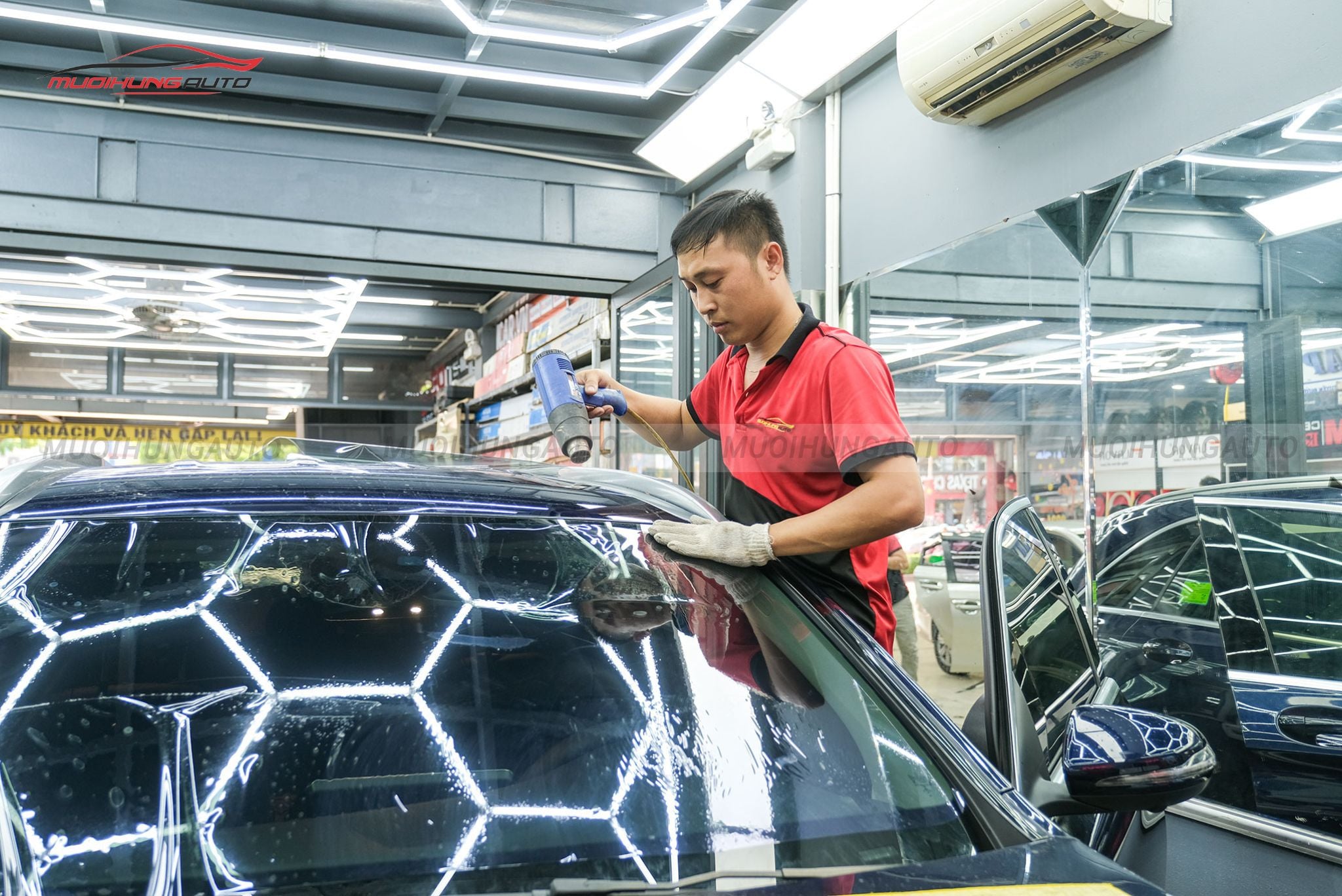 Dán phim cách nhiệt 3M cho ô tô Mercedes GLC 200