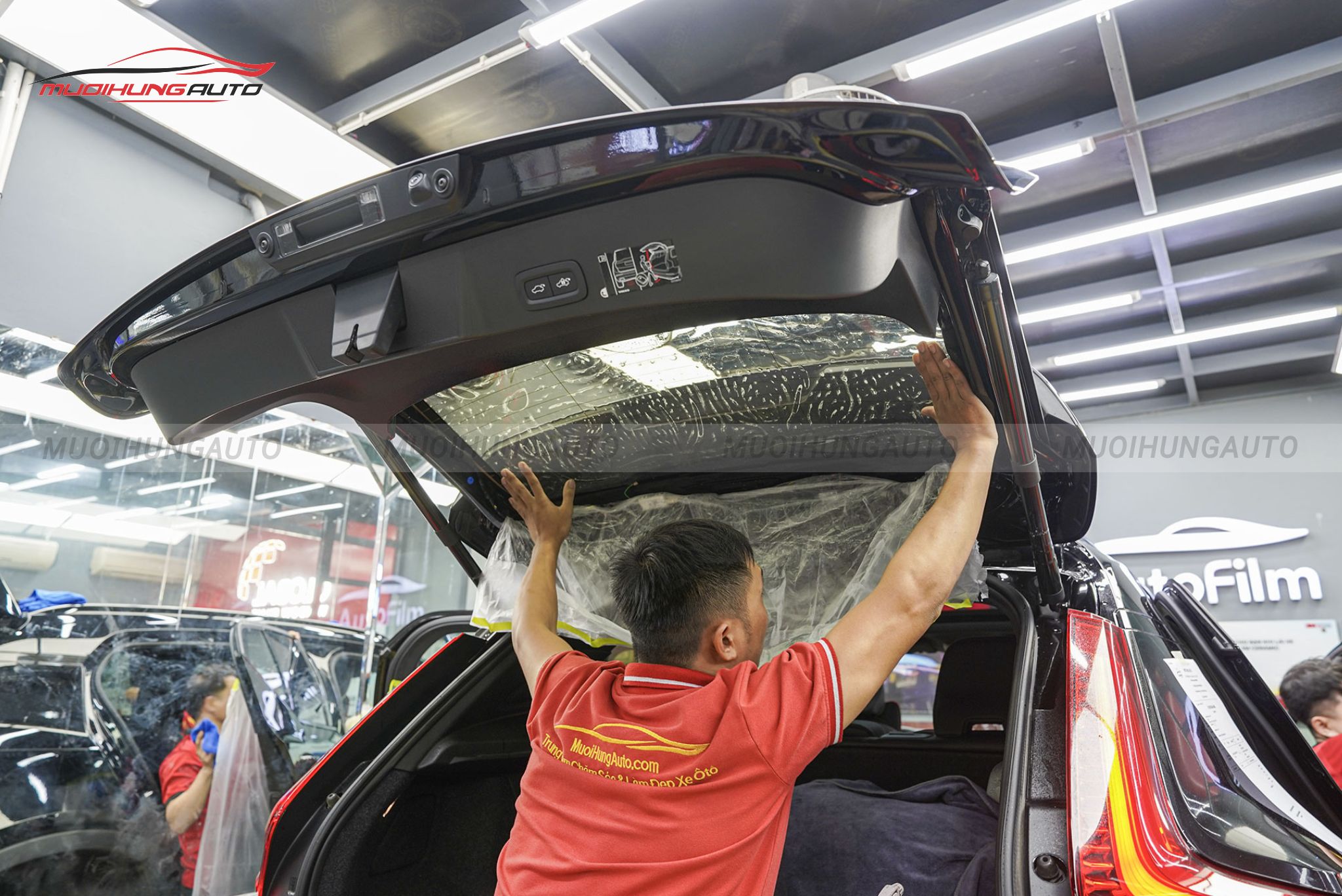 Dán phim cách nhiệt 3M cho ô tô Volvo XC40 2023