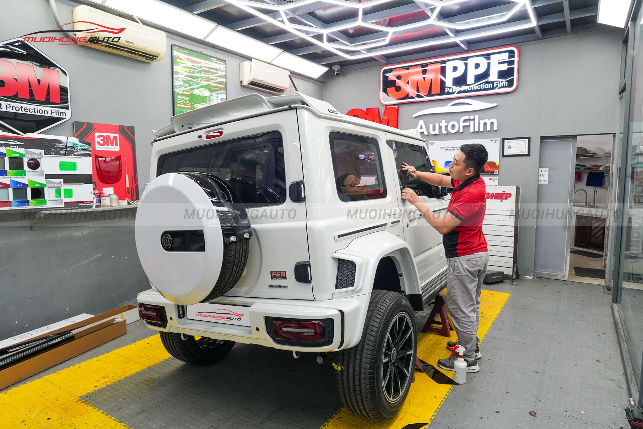 Dán phim cách nhiệt 3M cho Suzuki Jimny 2024