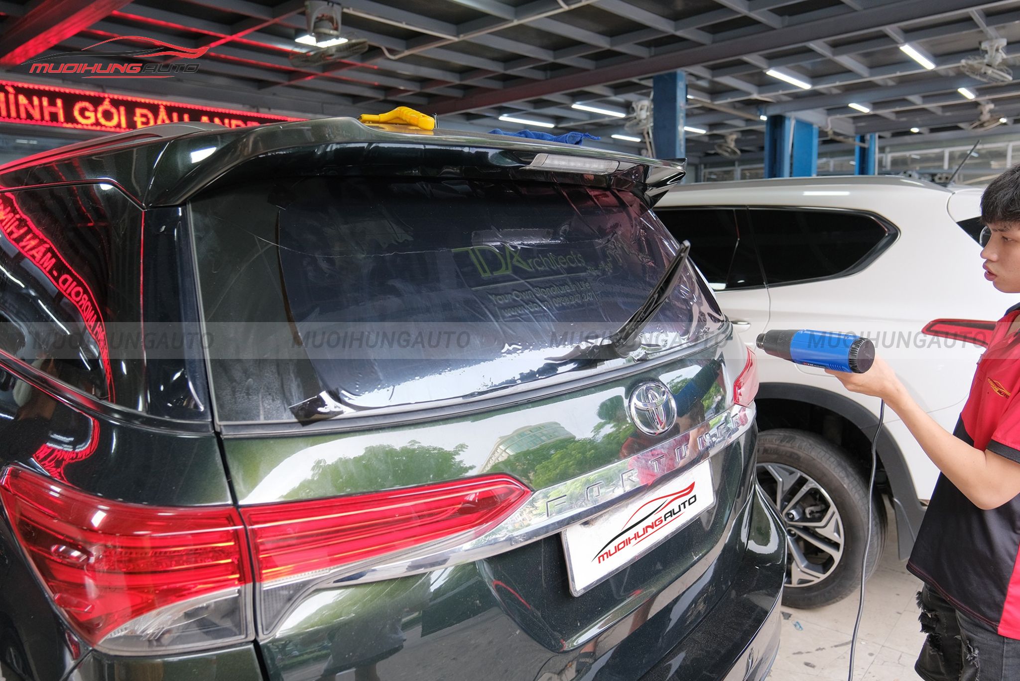 Dán phim cách nhiệt 3M cho Toyota Fortuner