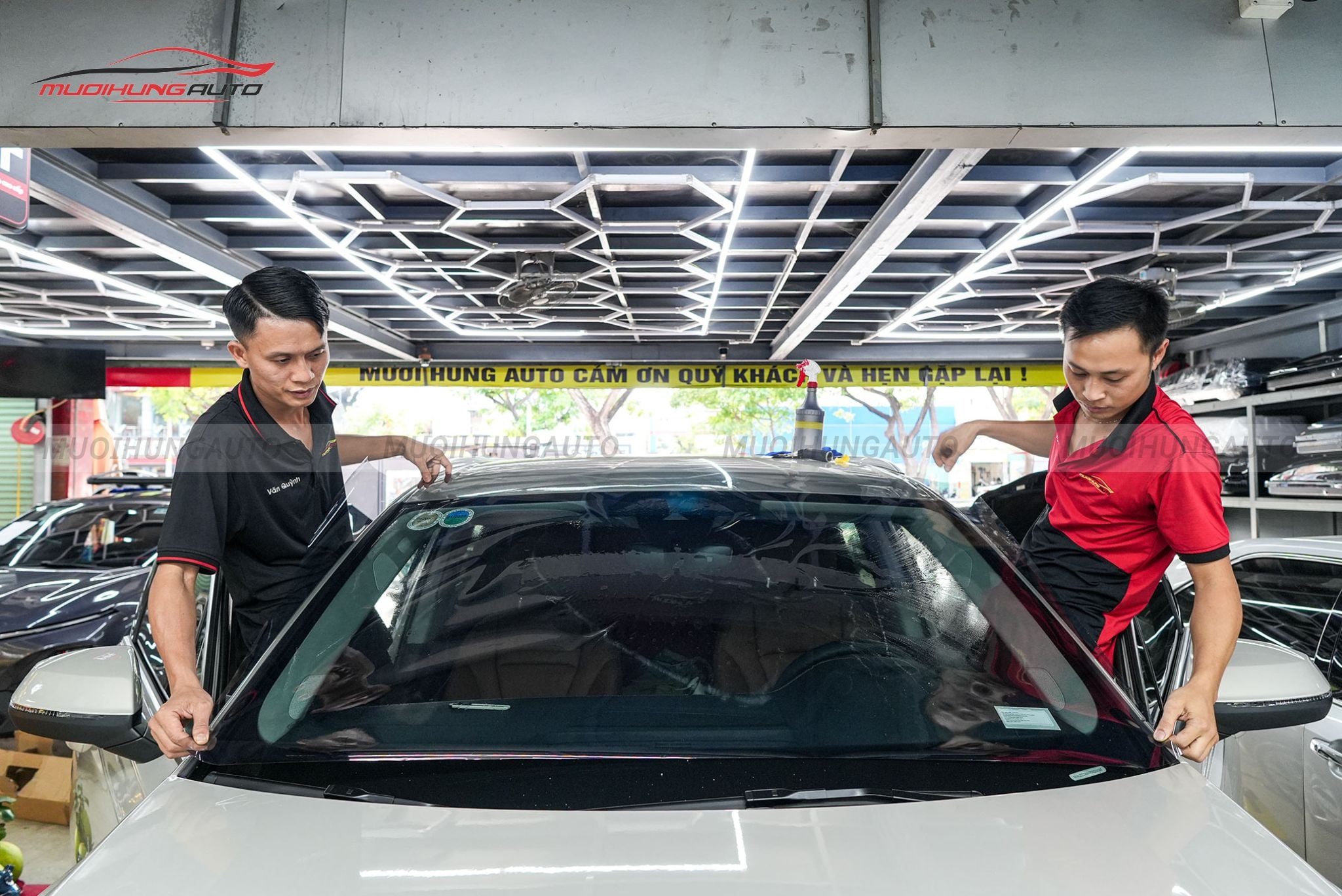 Dán phim cách nhiệt 3M ô tô Audi Q7 2024