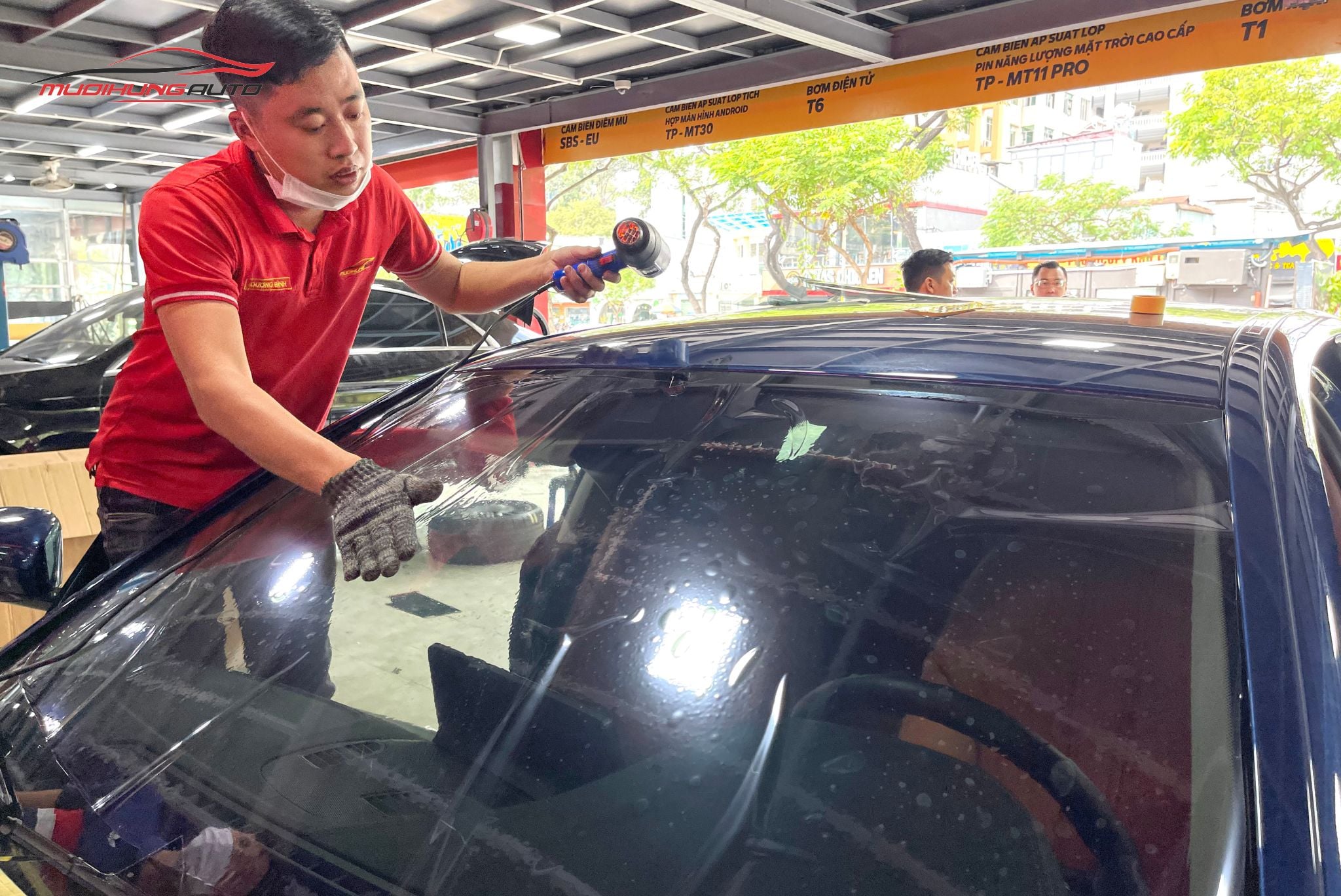 Dán phim cách nhiệt 3M cho xe BMW 520i