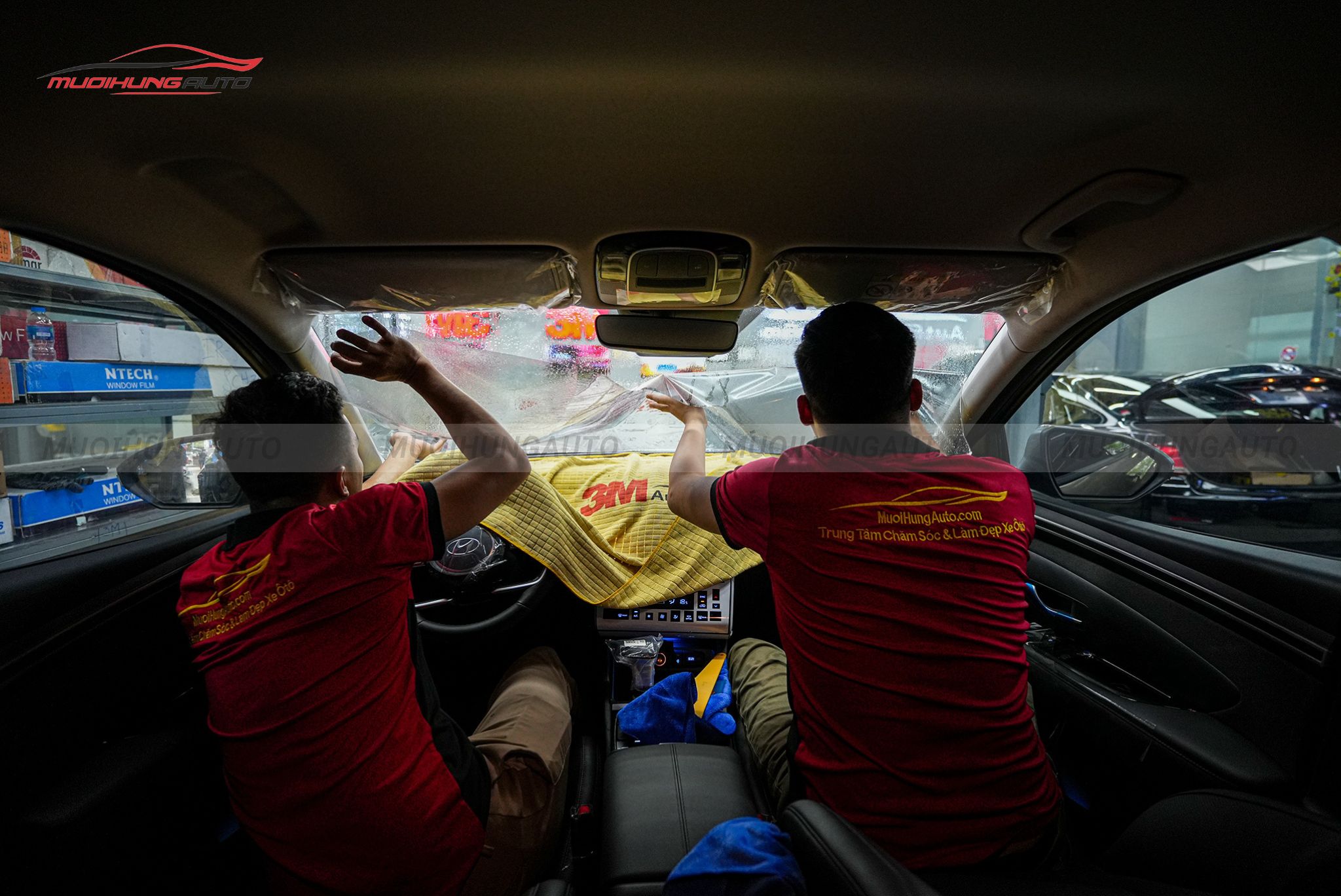 Dán phim cách nhiệt 3M cho xe Hyundai Tucson 2022