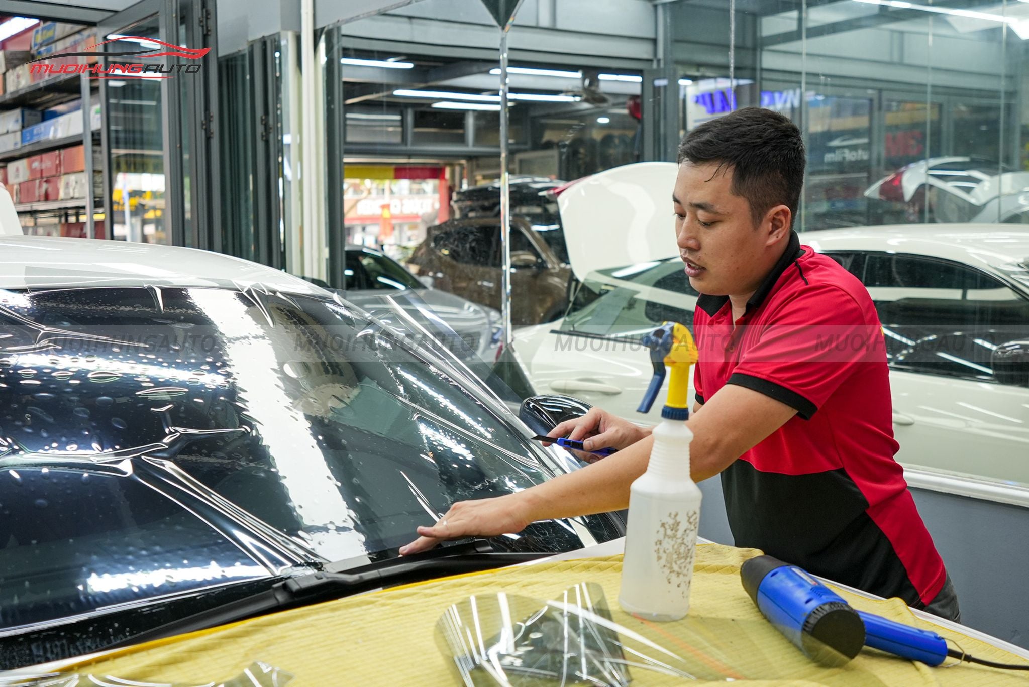 Dán phim cách nhiệt 3M cho xe Maserati 2023