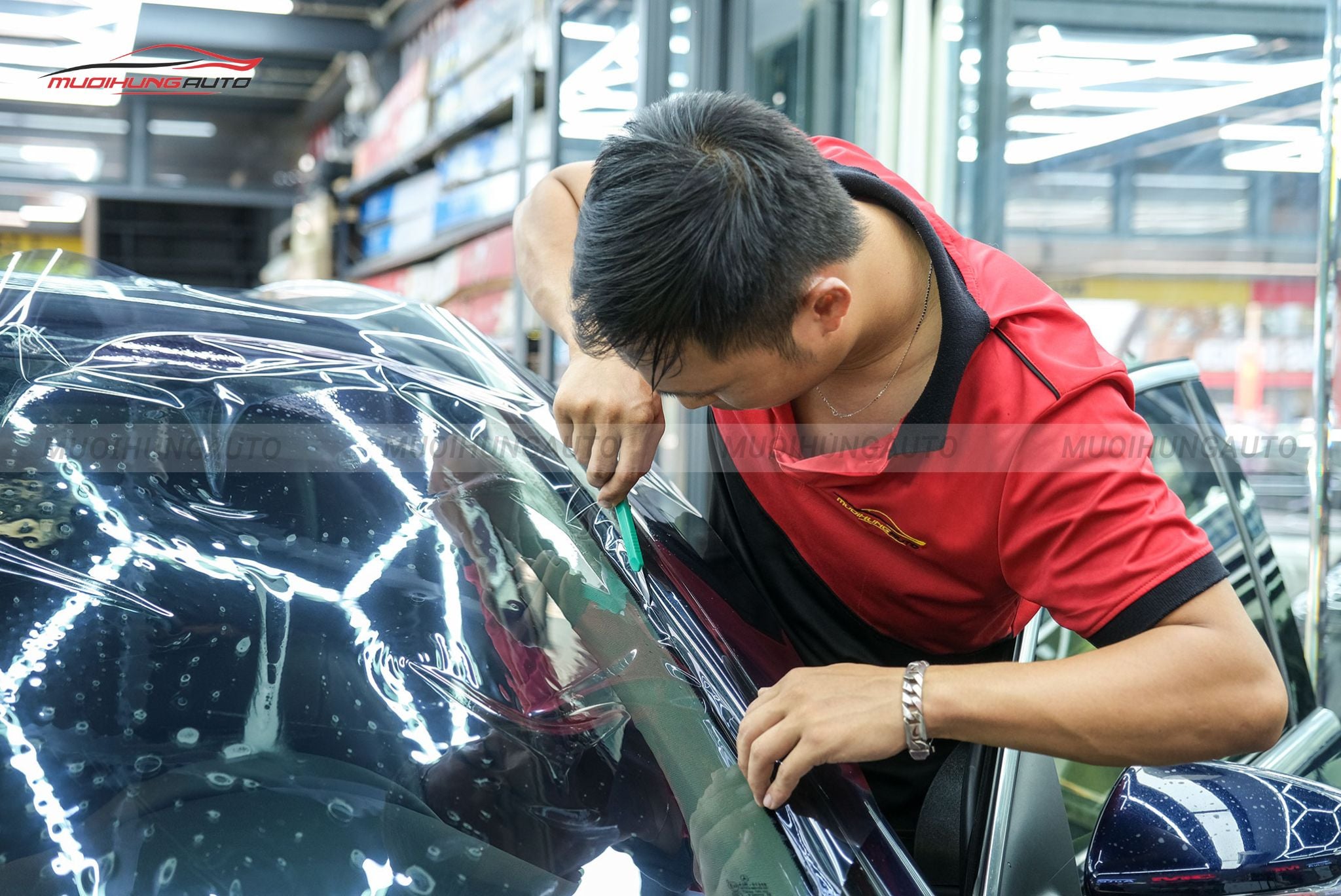 Dán phim cách nhiệt 3M cho xe Mercedes GLC 200