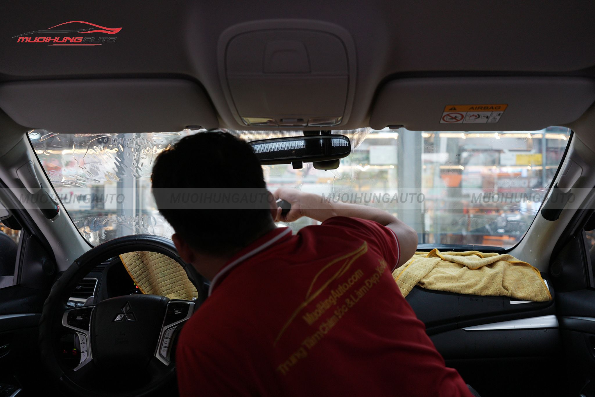 Dán phim cách nhiệt 3M cho xe Mitsubishi Pajero Sport