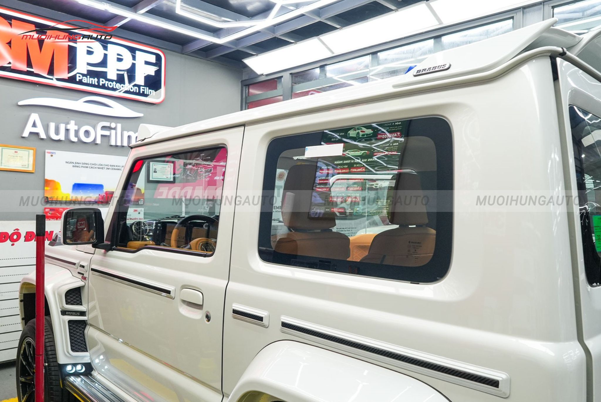 Dán phim cách nhiệt 3M cho xe Suzuki Jimny 2024