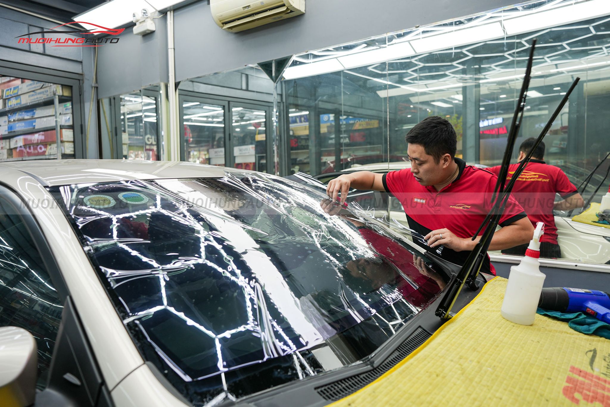 Dán phim cách nhiệt 3M cho xe Toyota Vios 2024