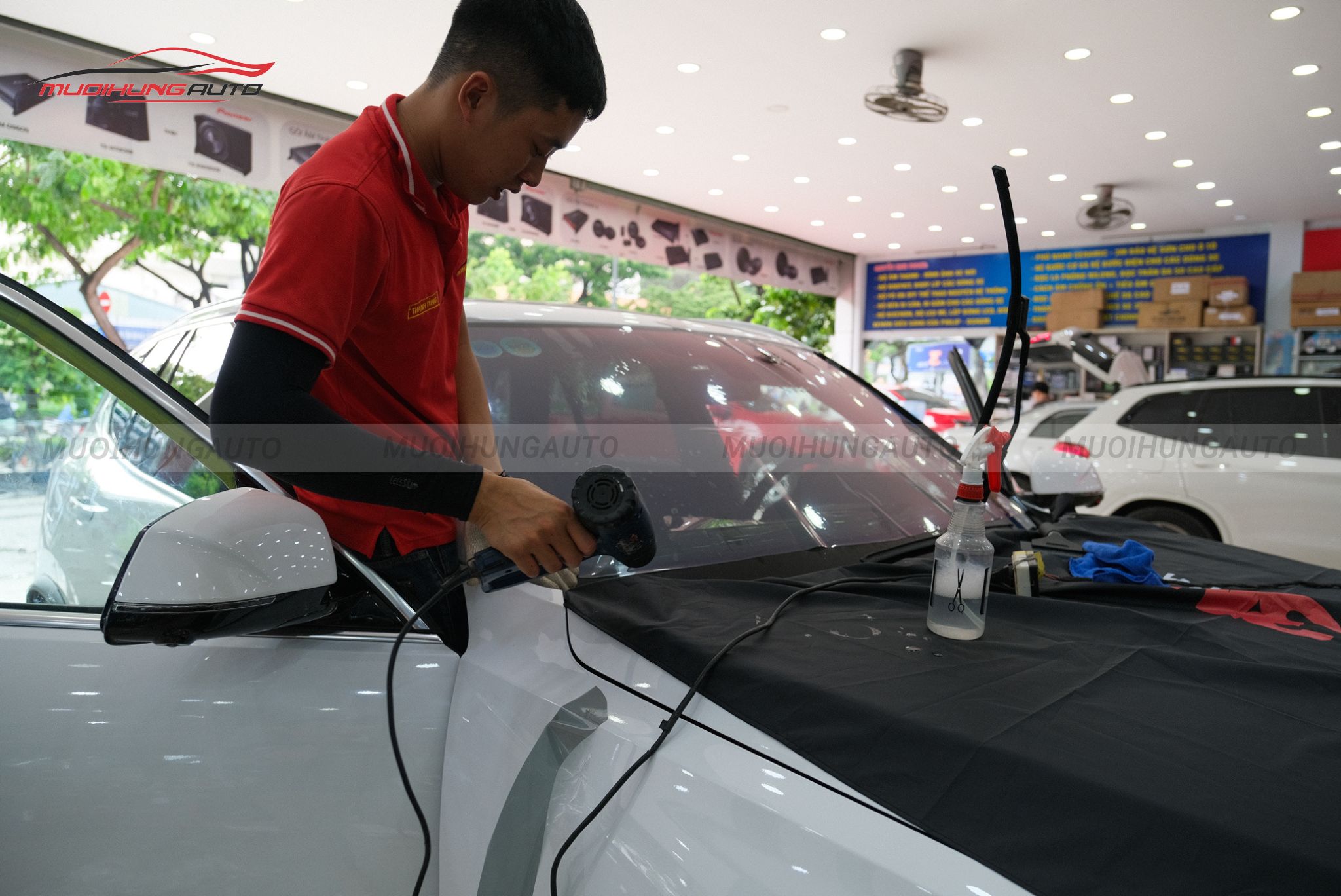 Dán phim cách nhiệt 3M cho xe Vinfast LUX SA2.0