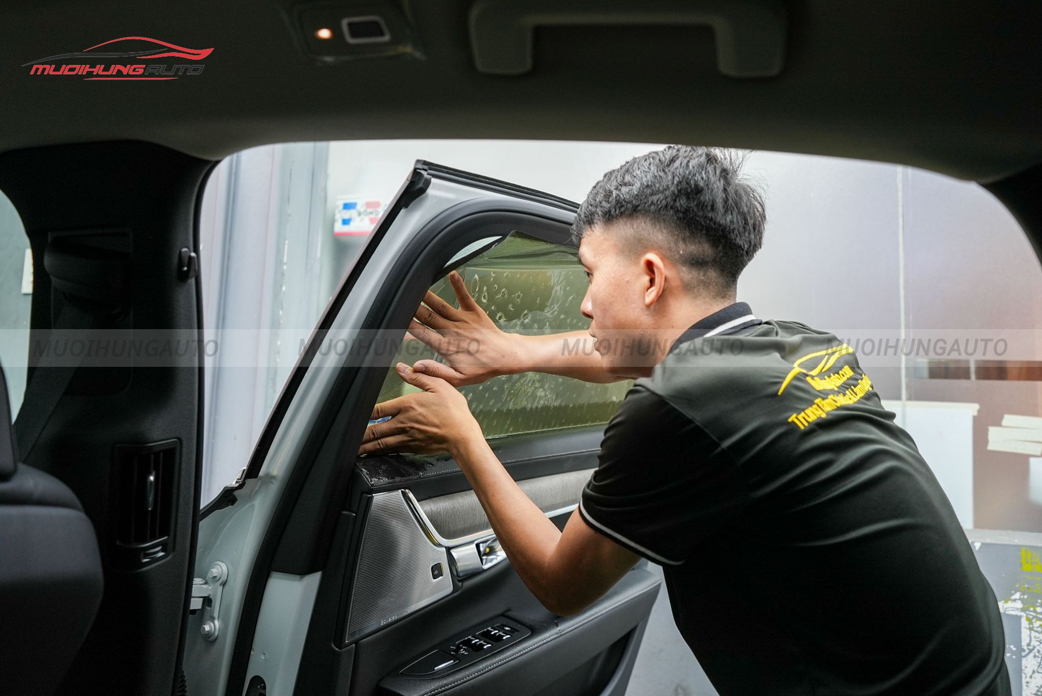 Dán phim cách nhiệt 3M cho xe Volvo S90 B6 2024