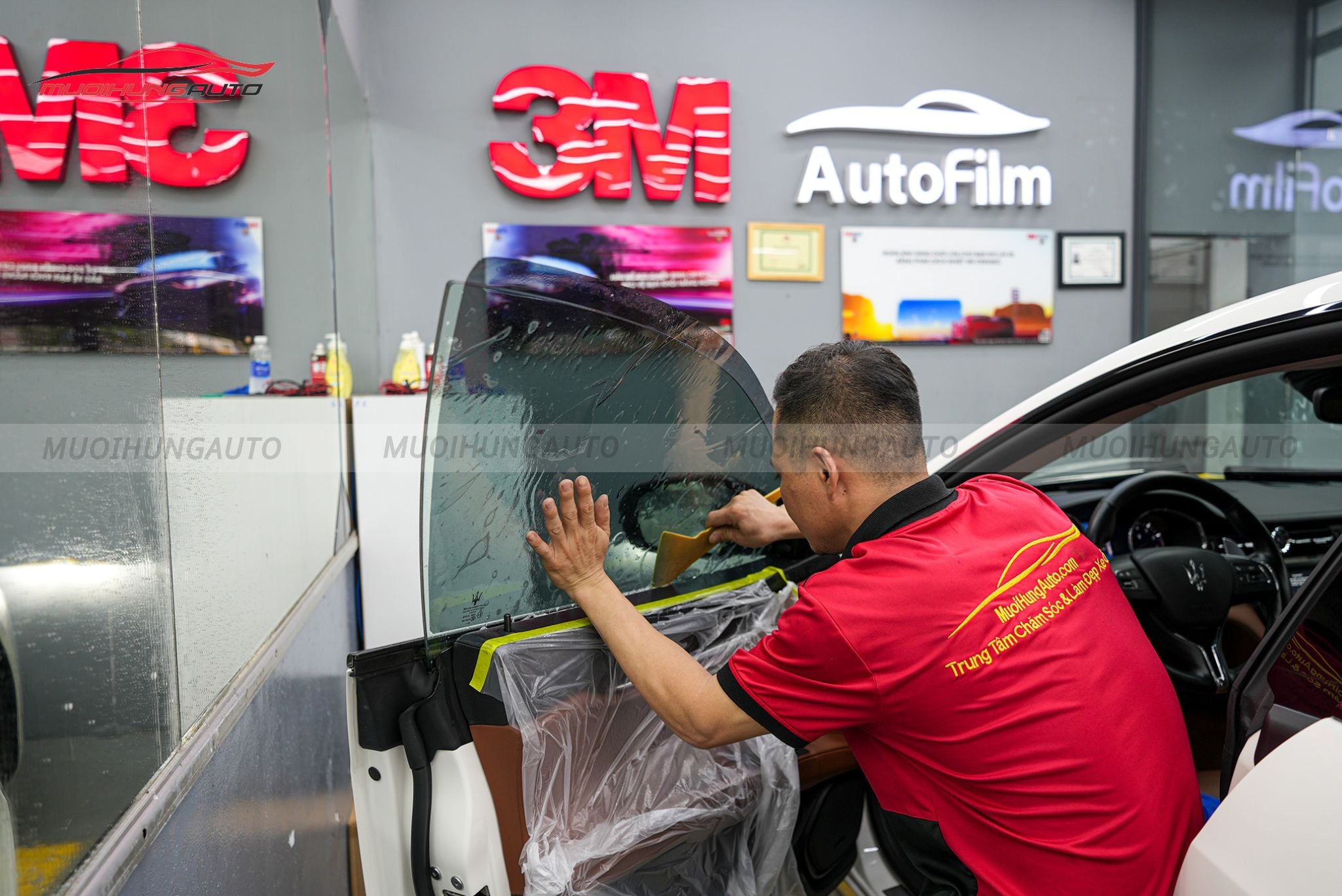 Dán phim cách nhiệt 3M Maserati 2023