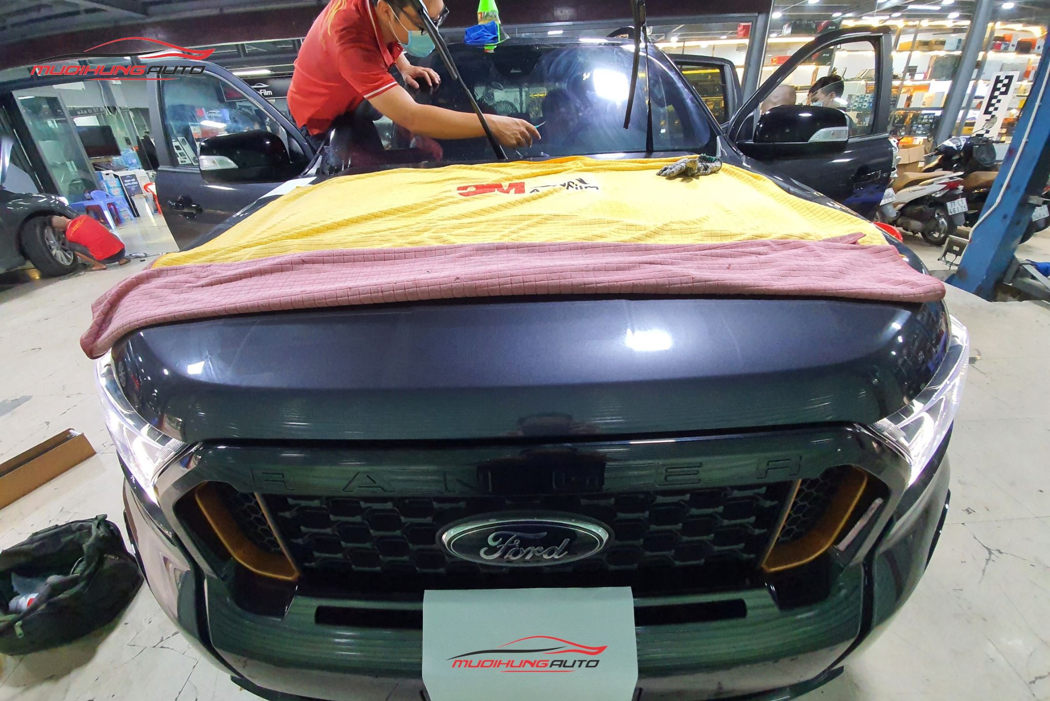 Dán phim cách nhiệt 3M ô tô Ford Ranger 2021