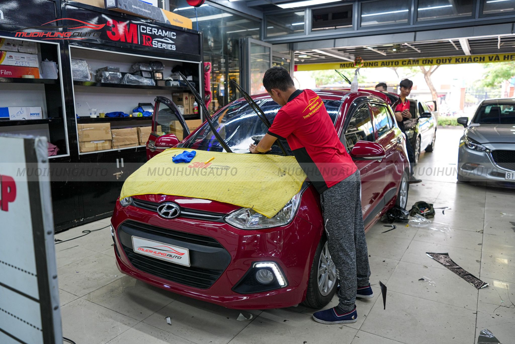 Dán phim cách nhiệt 3M ô tô Hyundai i10 2016