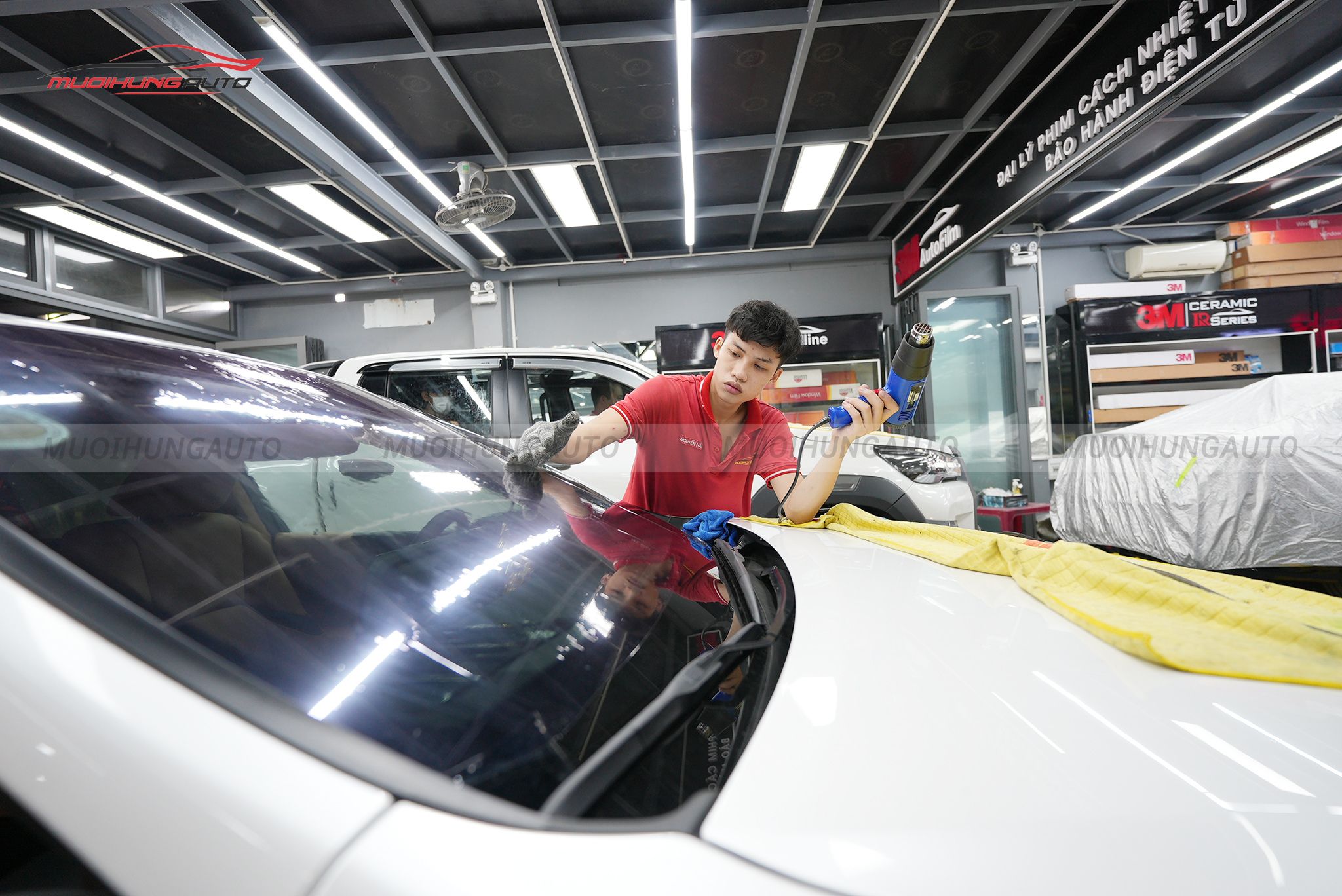 Dán phim cách nhiệt 3M ô tô Lexus ES300H