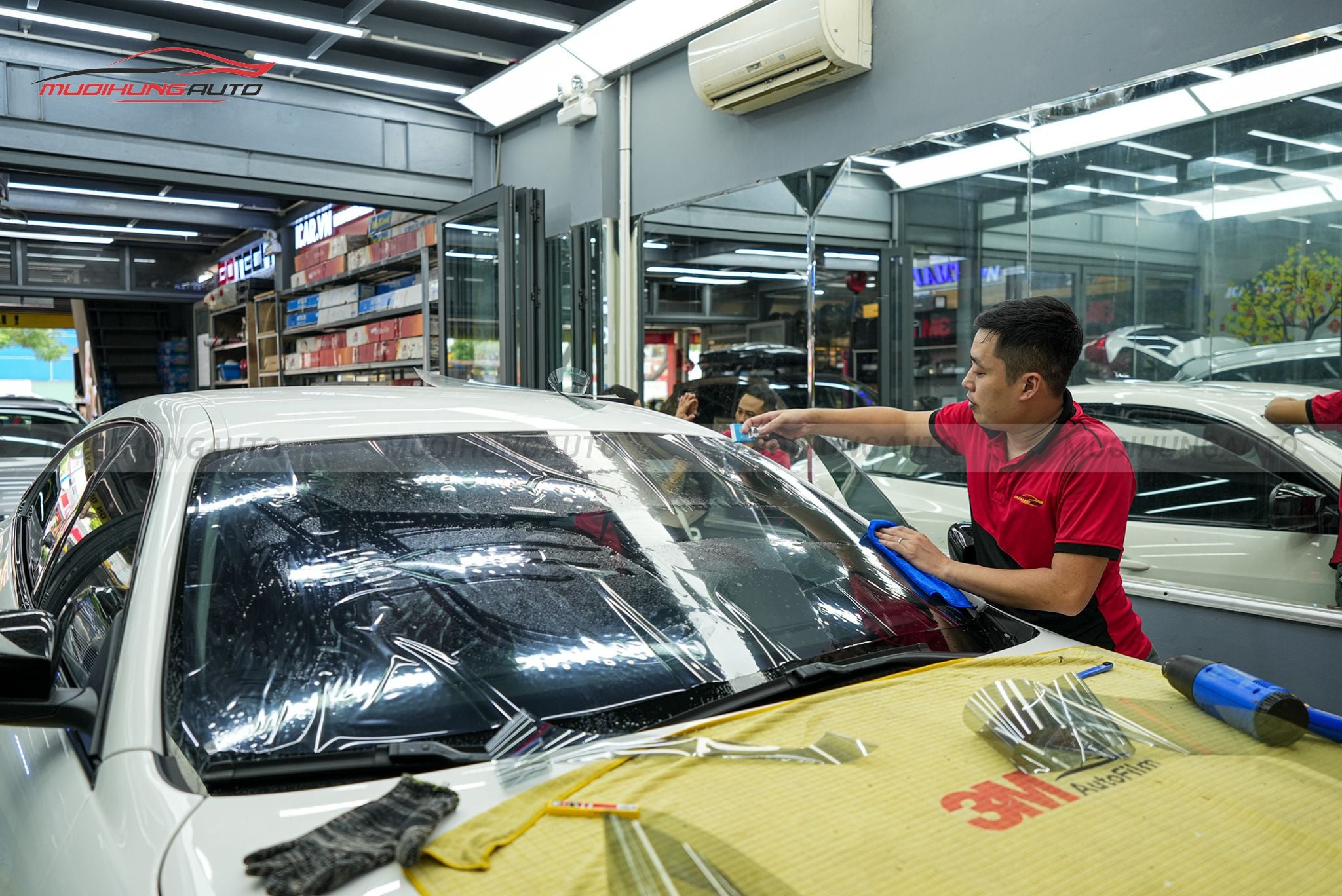 Dán phim cách nhiệt 3M ô tô Maserati 2023