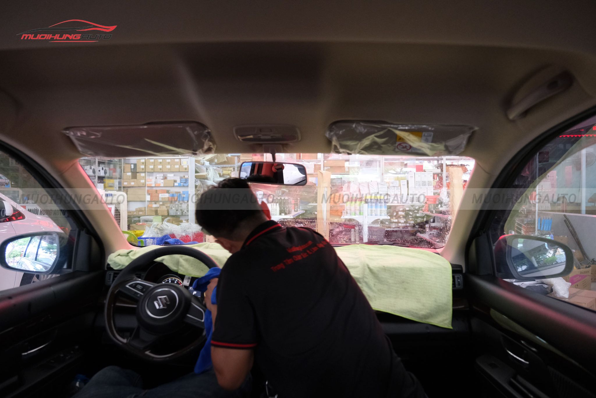 Dán phim cách nhiệt 3M ô tô Suzuki Ertiga 2019