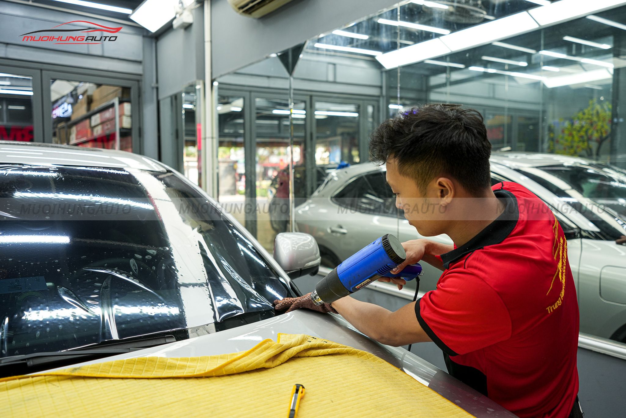 Dán phim cách nhiệt 3M ô tô Vinfast VF8