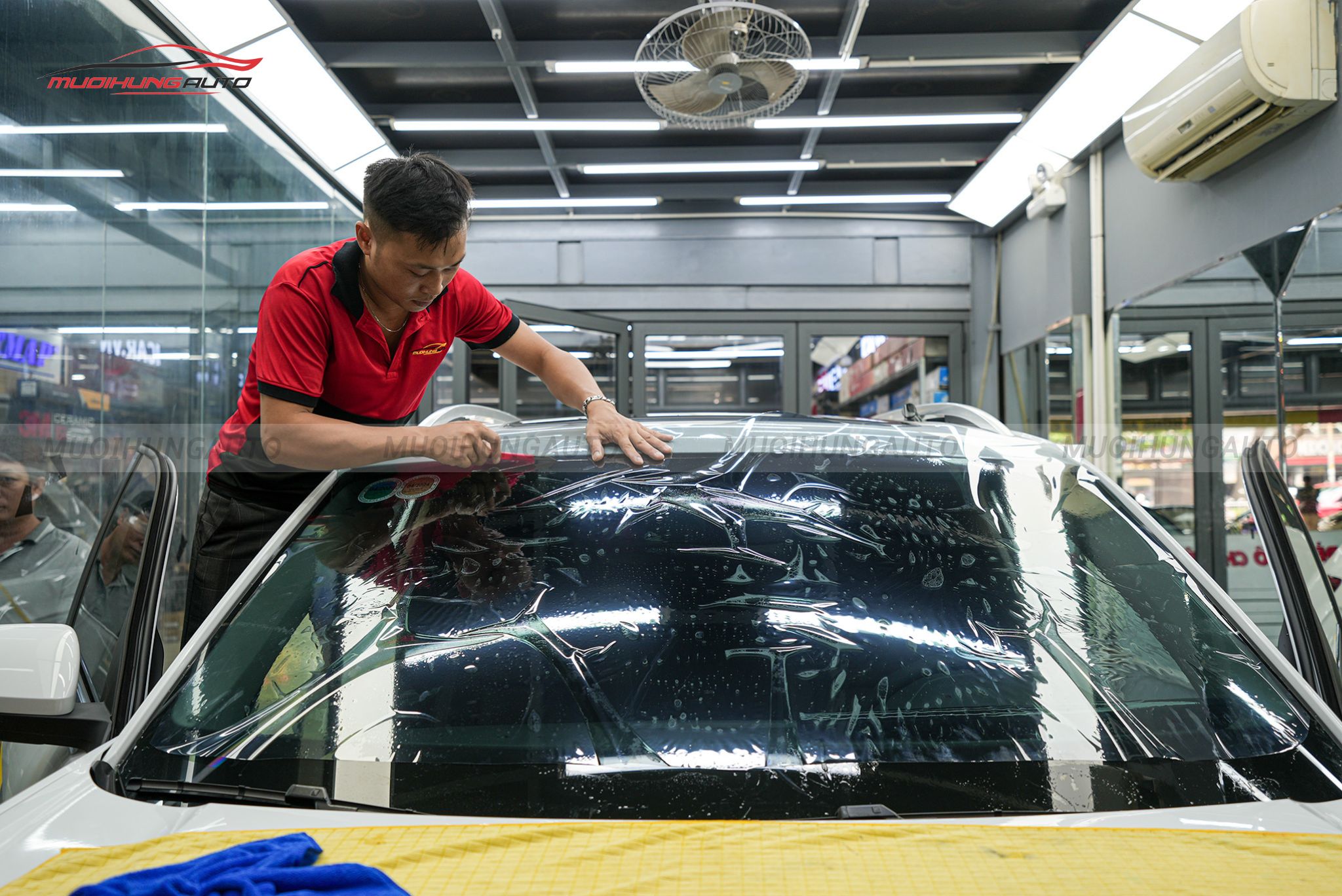 Dán phim cách nhiệt 3M ô tô Volkswagen Teramont 2022