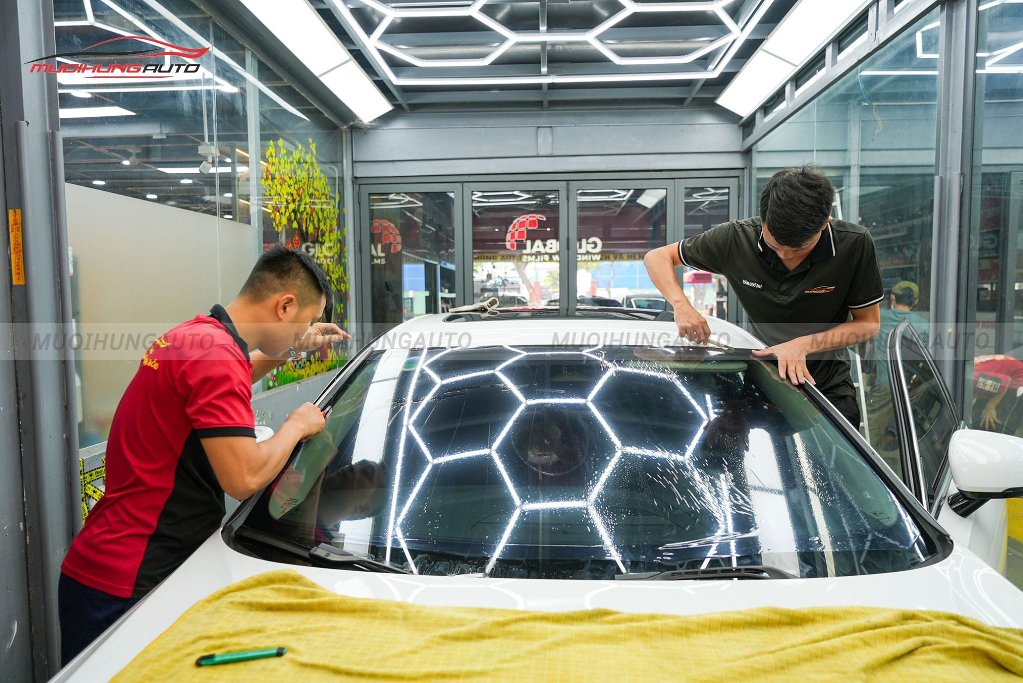 Dán phim cách nhiệt 3M ô tô Volvo S90 B6 2024