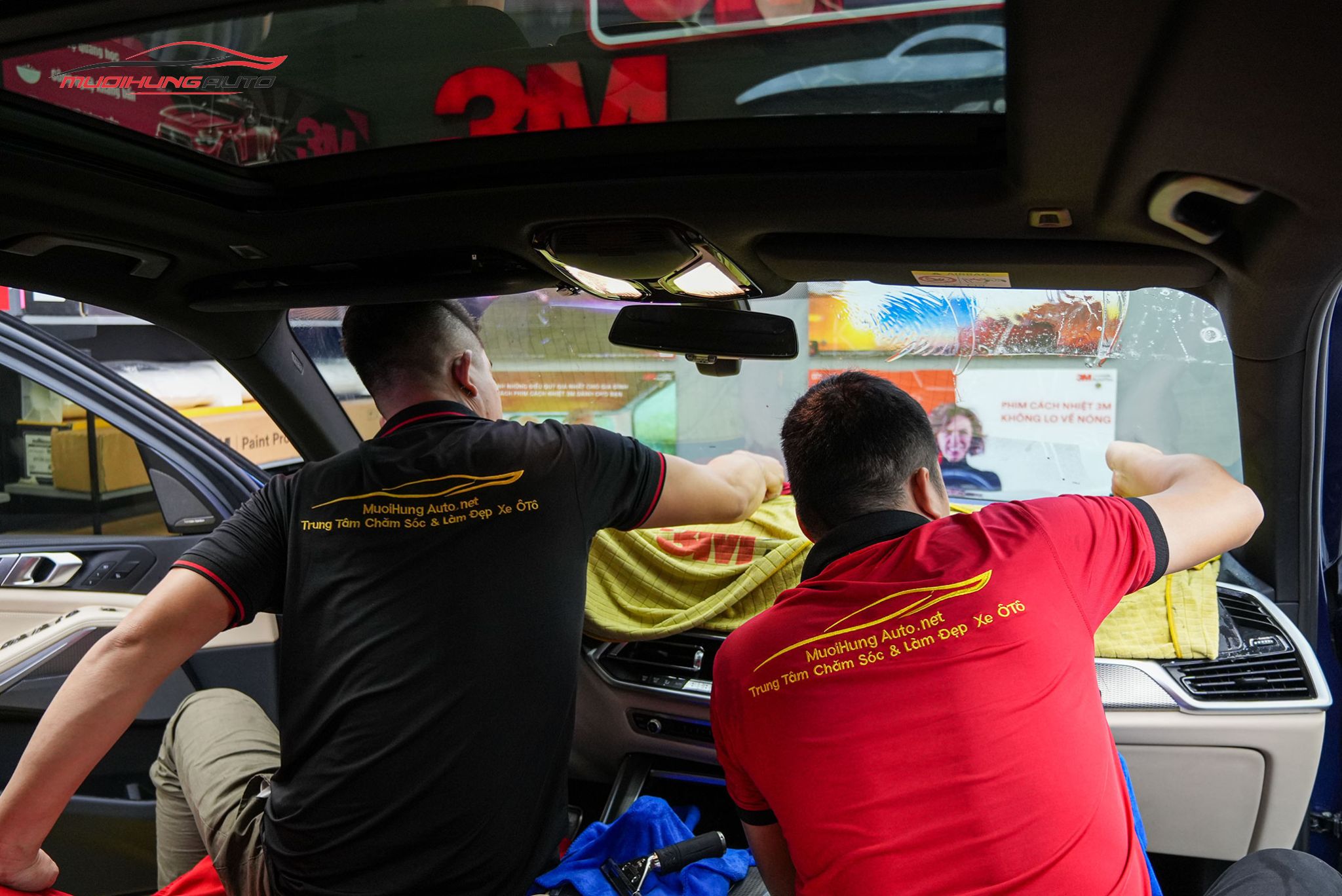 Dán phim cách nhiệt 3M  xe BMW X5 2022