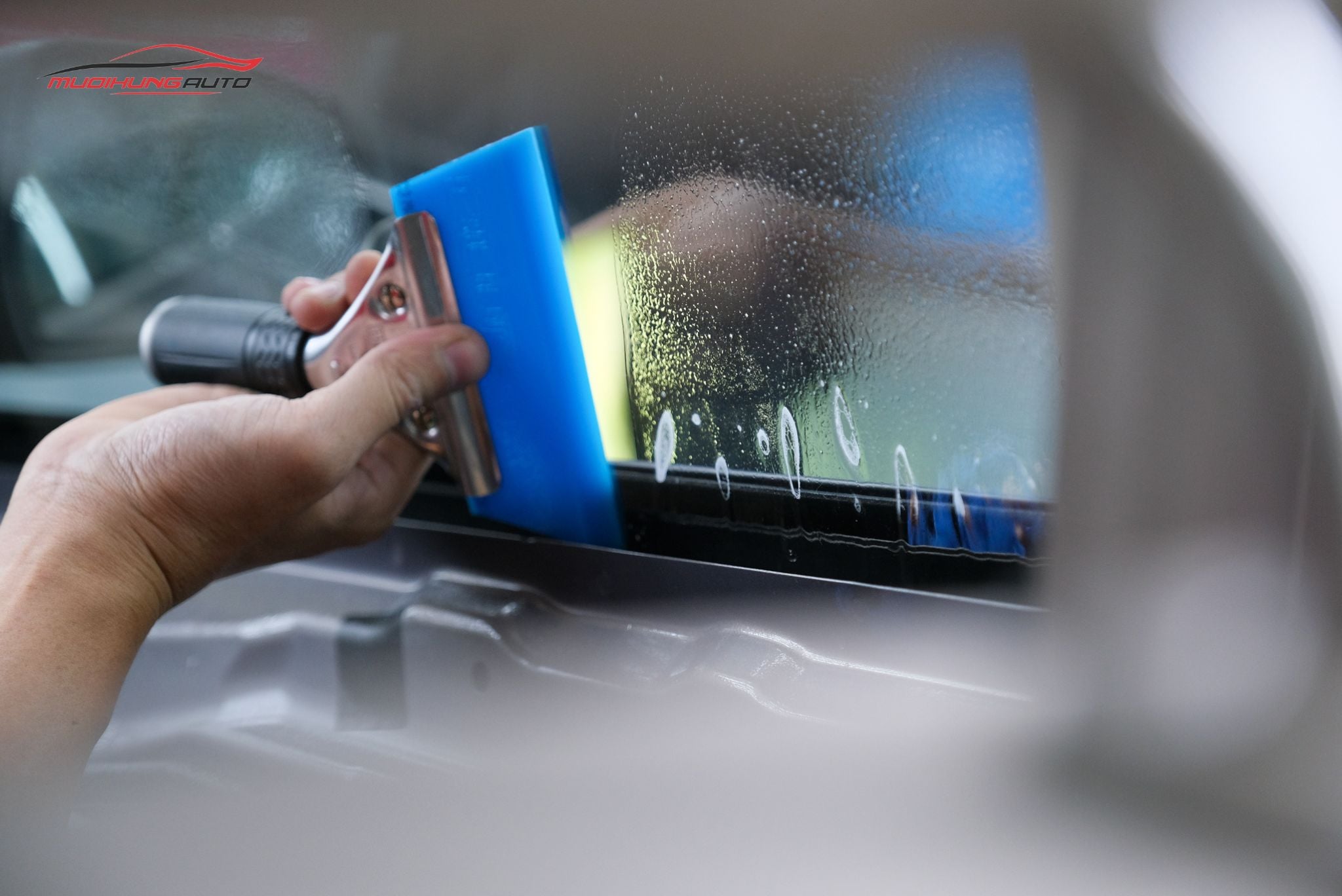 Dán phim cách nhiệt 3M xe Ford Focus