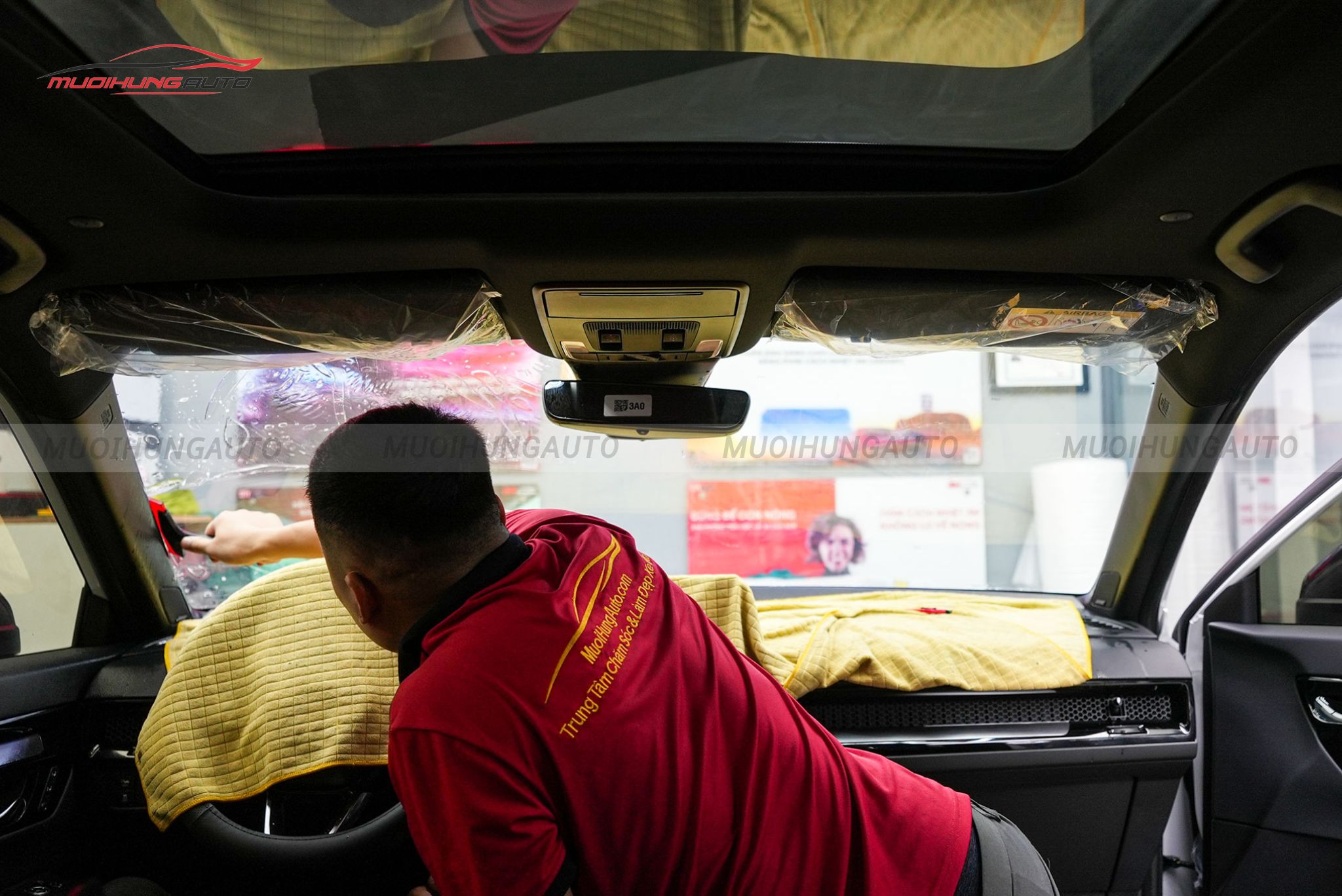 Dán phim cách nhiệt 3M xe Honda CRV 2024