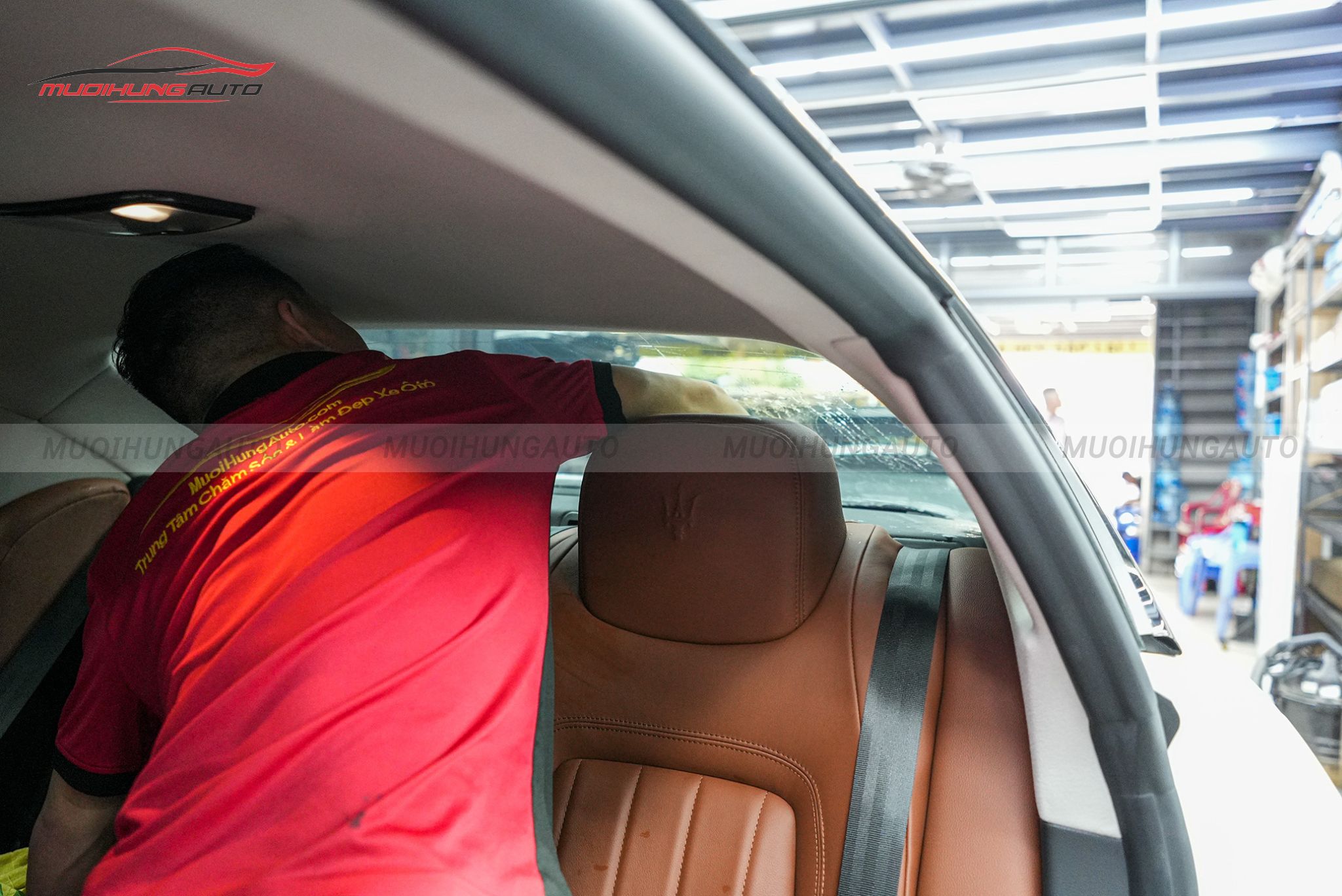 Dán phim cách nhiệt 3M xe Maserati 2023