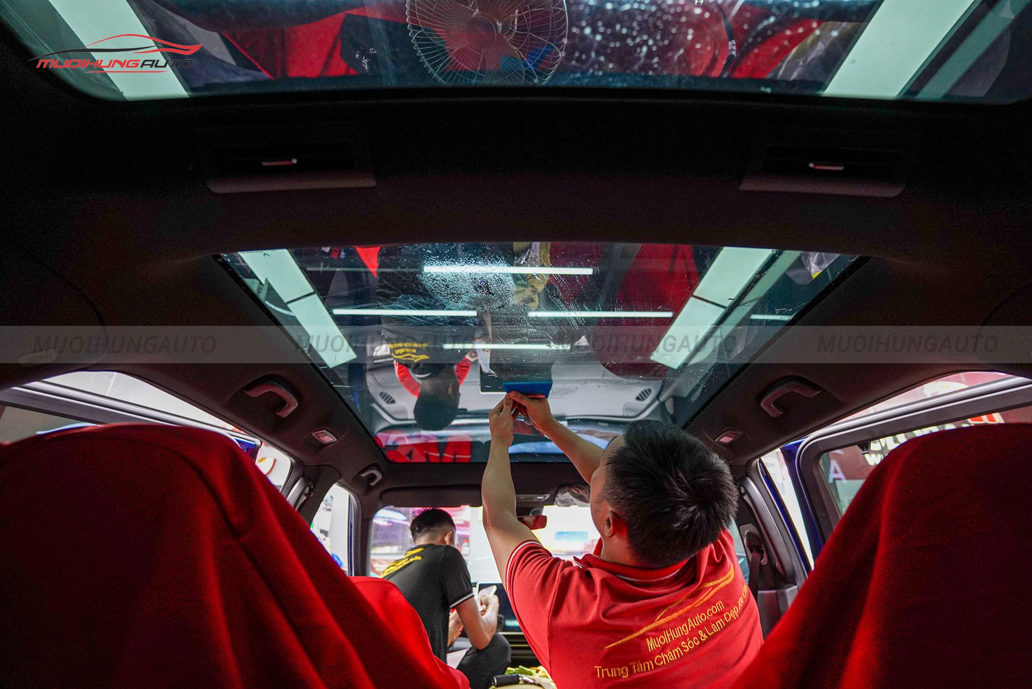 Dán phim cách nhiệt 3M xe Vinfast VF9