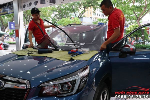 DÁN PHIM CÁCH NHIỆT CHO XE HƠI - LOẠI NÀO HIỆU QUẢ NHẤT?