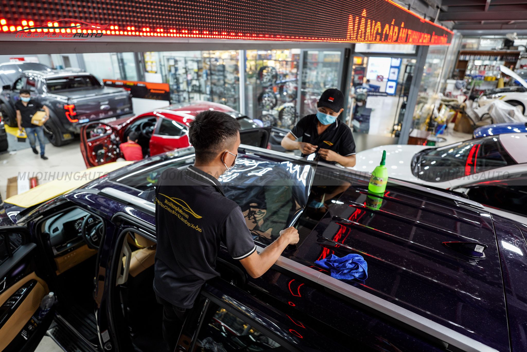 Dán phim cách nhiệt ô tô 3M Kia Carnival